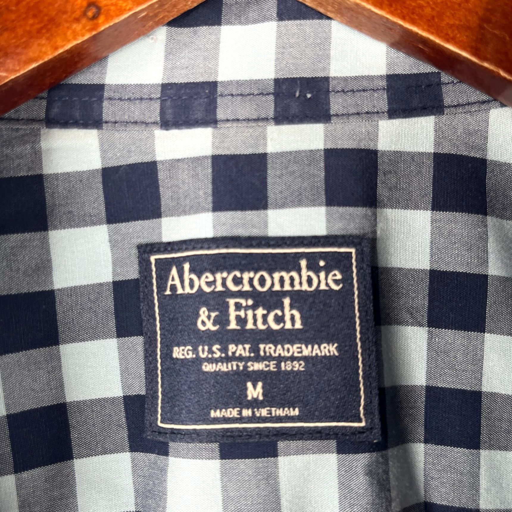 Abercrombie & Fitch Abercrombie & Fitch Shirt Medium Navy Check Casual Button-Up Long Sleeve Mens Size US M / EU 48-50 / 2 - 5 Thumbnail