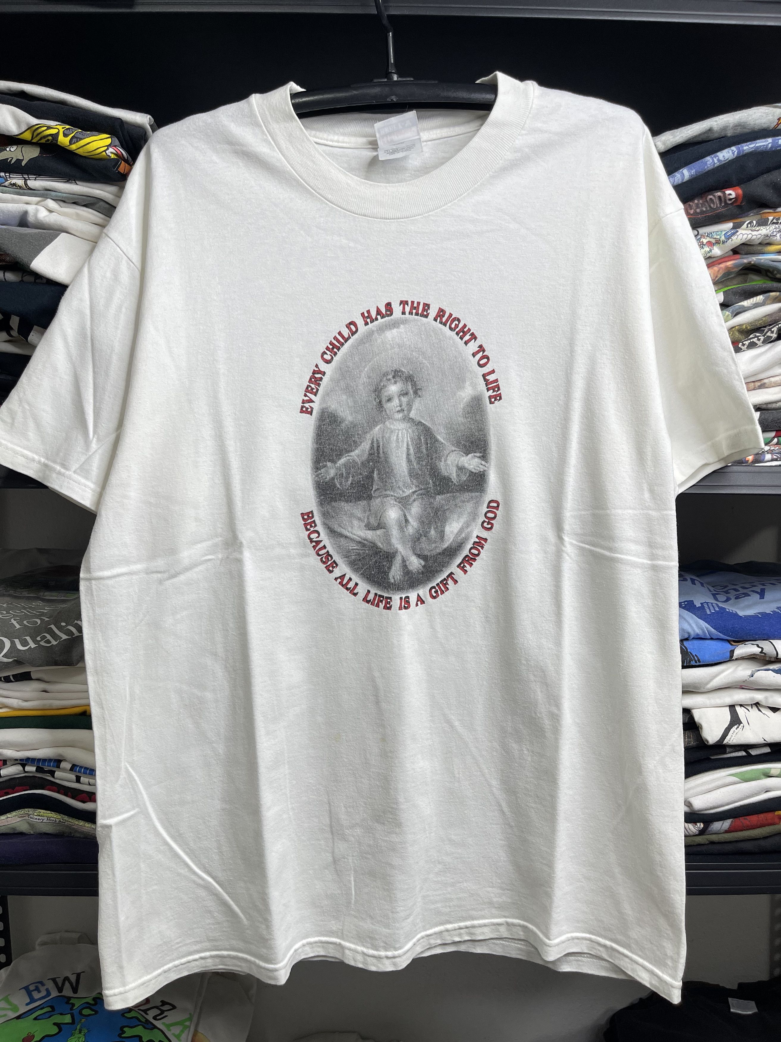 Vintage Vintage Evey Child Life Is Gift From God Tee L Size US L / EU 52-54 / 3 - 1 Thumbnail