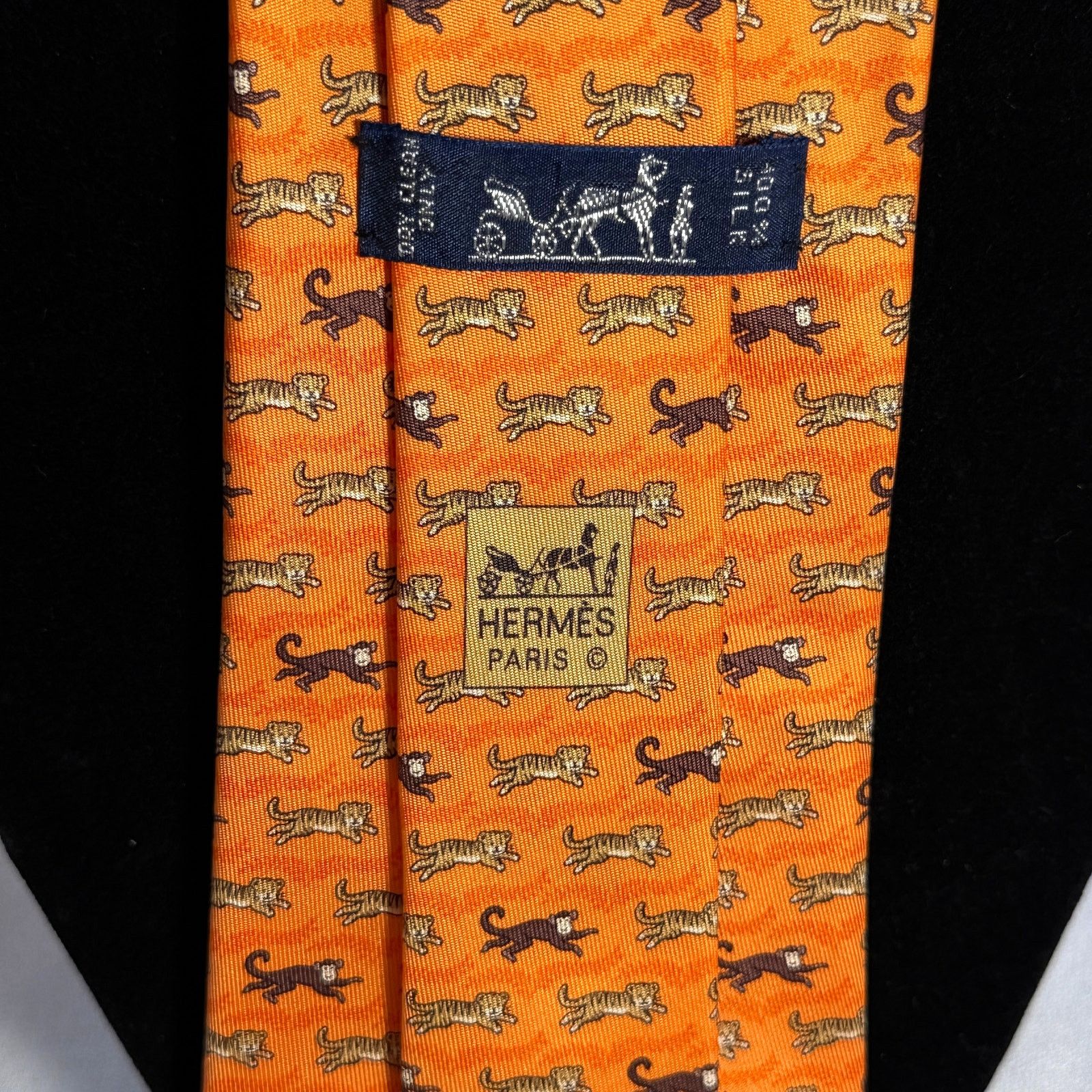 Hermes Rare Hermes Tigers & Monkey Vintage Tie 100% Silk Size ONE SIZE - 2 Thumbnail