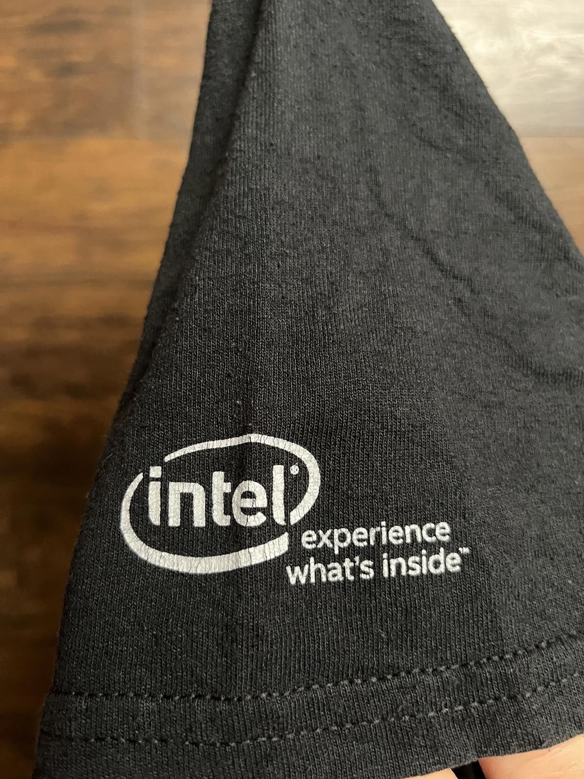 Designer Intel Promo T-shirt Update in Progress... Do Not Turn Off XL Size US XL / EU 56 / 4 - 4 Thumbnail