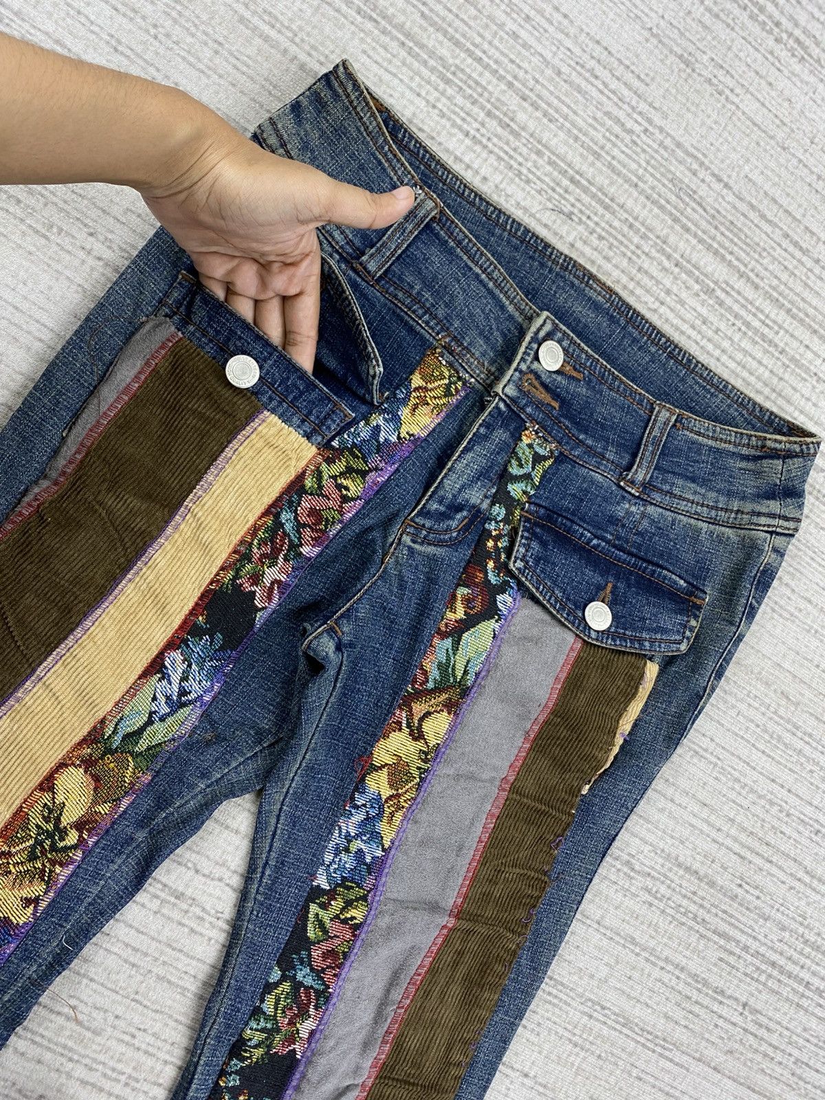 Japanese Brand Vintage Flared Joky Gal Custom Patchwork Denim Jeans Size US 28 / EU 44 - 11 Thumbnail