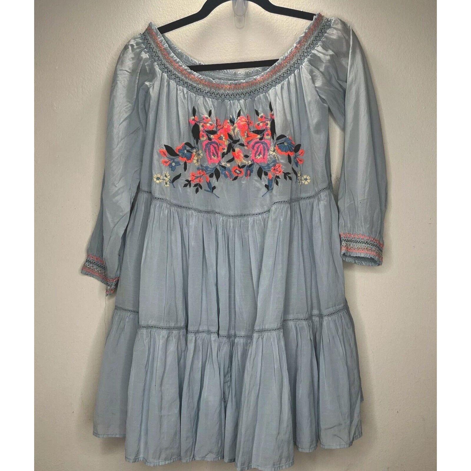 Free People Free People Smocked Off Shoulder Embroidered Ruffle Mini S Size S / US 4 / IT 40 - 1 Thumbnail