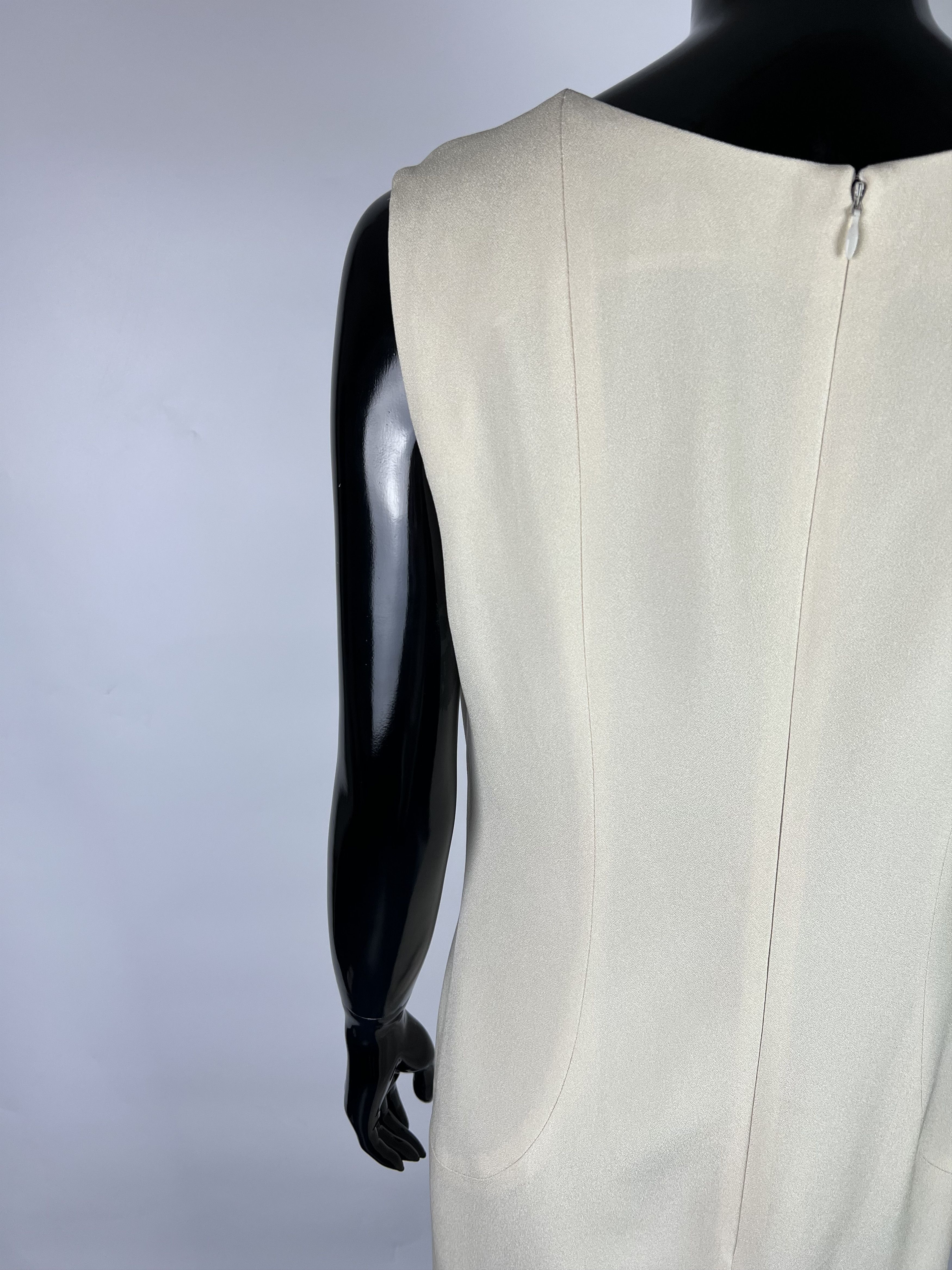 Dolce & Gabbana Dolce & Gabbana Ivory Sleeveless Knee Dress Size IT44 Size M / US 6-8 / IT 42-44 - 3 Thumbnail