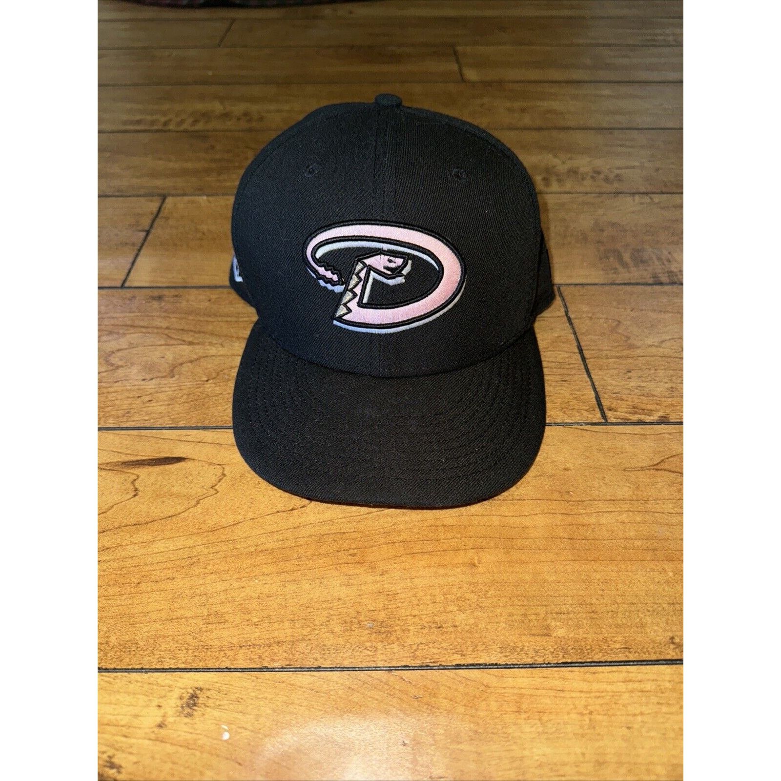 MLB × New Era Arizona Diamond Backs New Era Fitted Black Pink Brim 7 7/8 Size ONE SIZE - 1 Thumbnail
