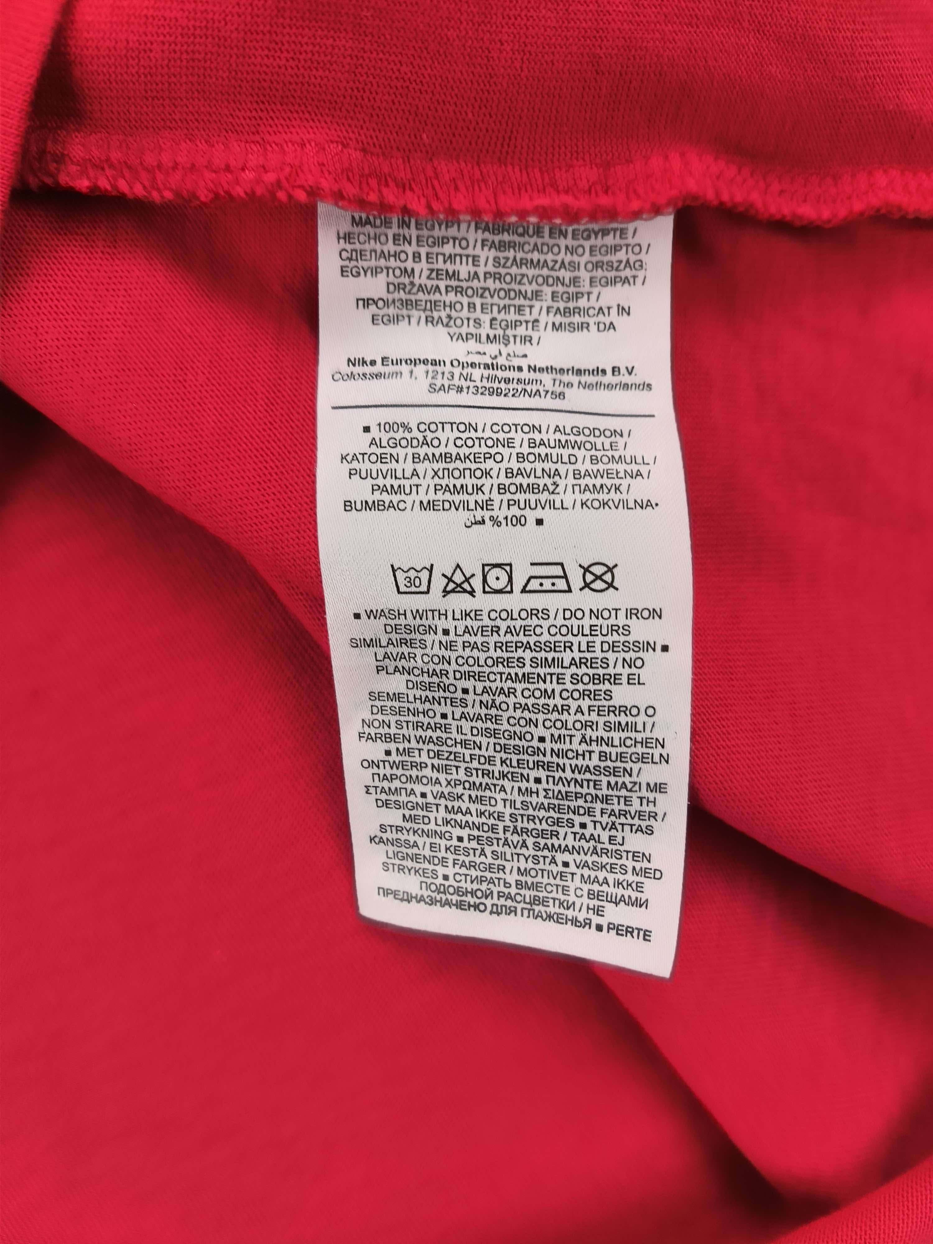 Nike Portugal 2020 Nike football tee shirt size L Size US L / EU 52-54 / 3 - 5 Thumbnail