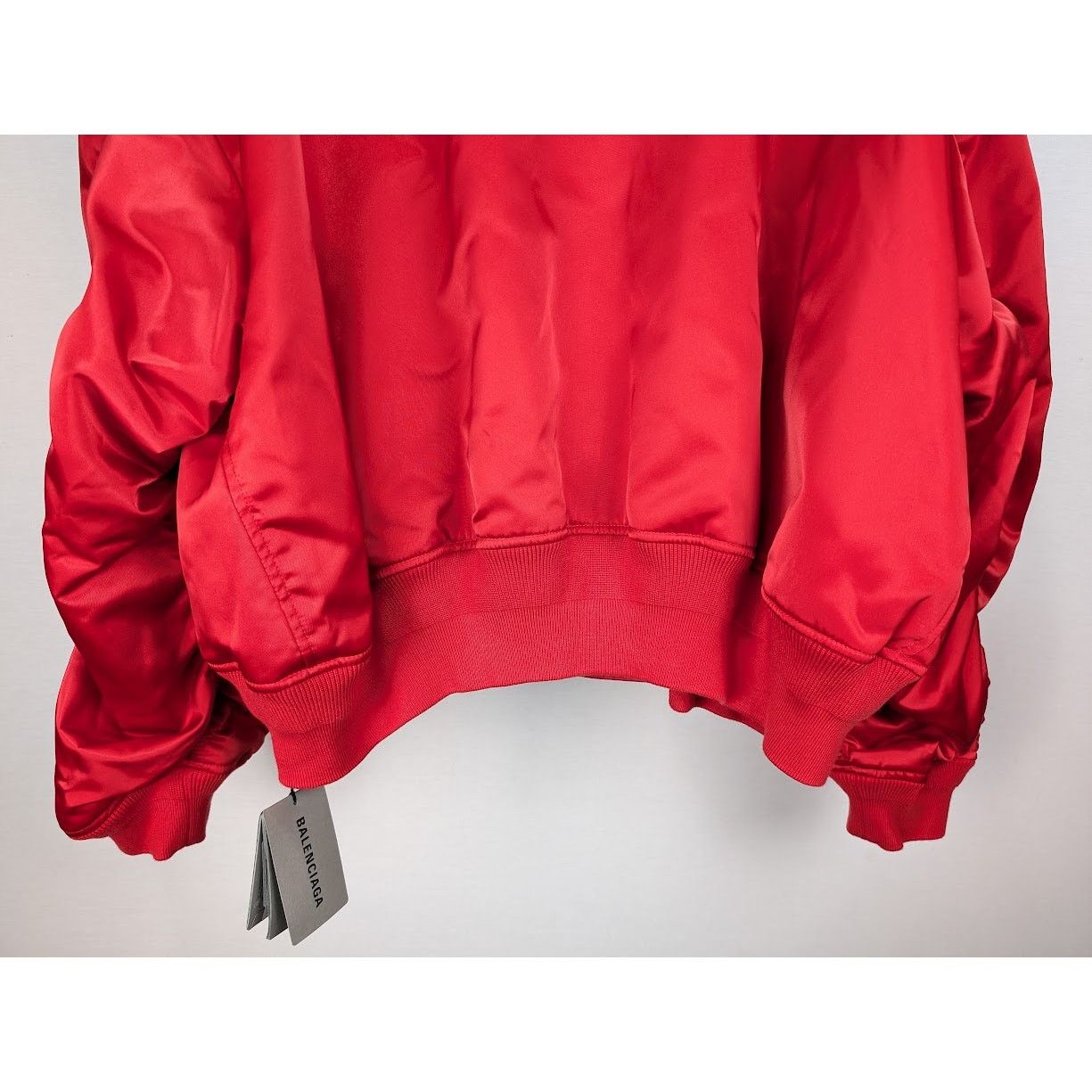 Balenciaga o1rshd1 Oversize Bomber Jacket in Red Size US S / EU 44-46 / 1 - 15 Thumbnail