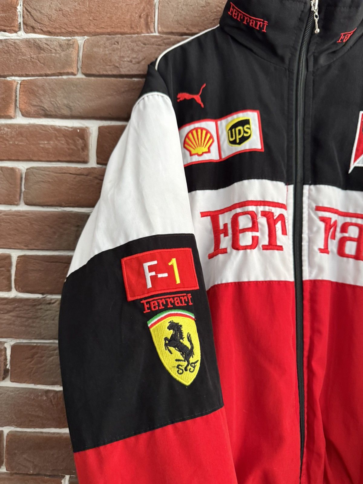 Ferrari Vintage Y2k Ferrari Racing Formula One Rare Hype Jacket Size US L / EU 52-54 / 3 - 3 Thumbnail