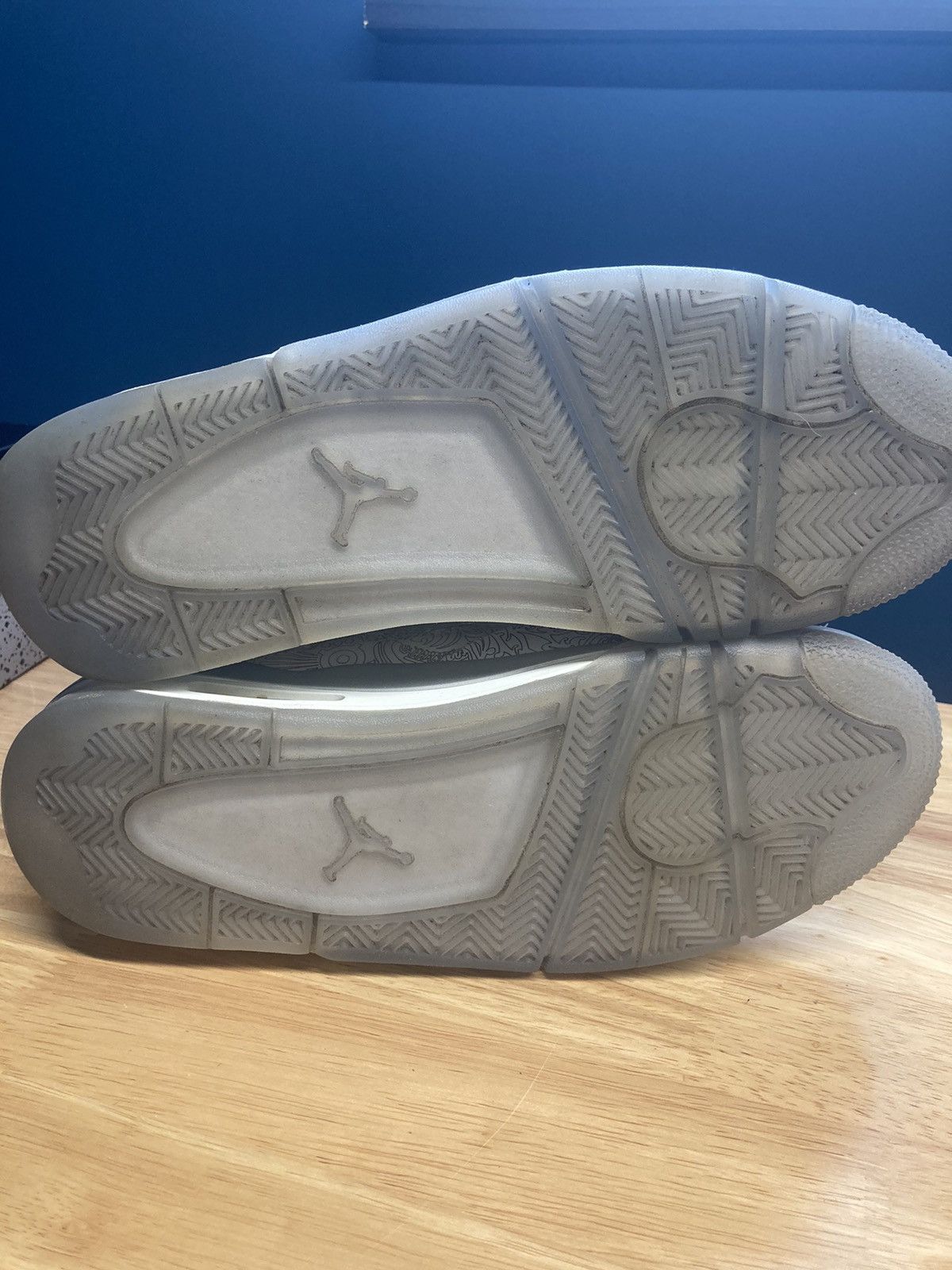 Jordan Brand × Nike Air Jordan 4 “Laser” Size US 10.5 / EU 43-44 - 6 Thumbnail