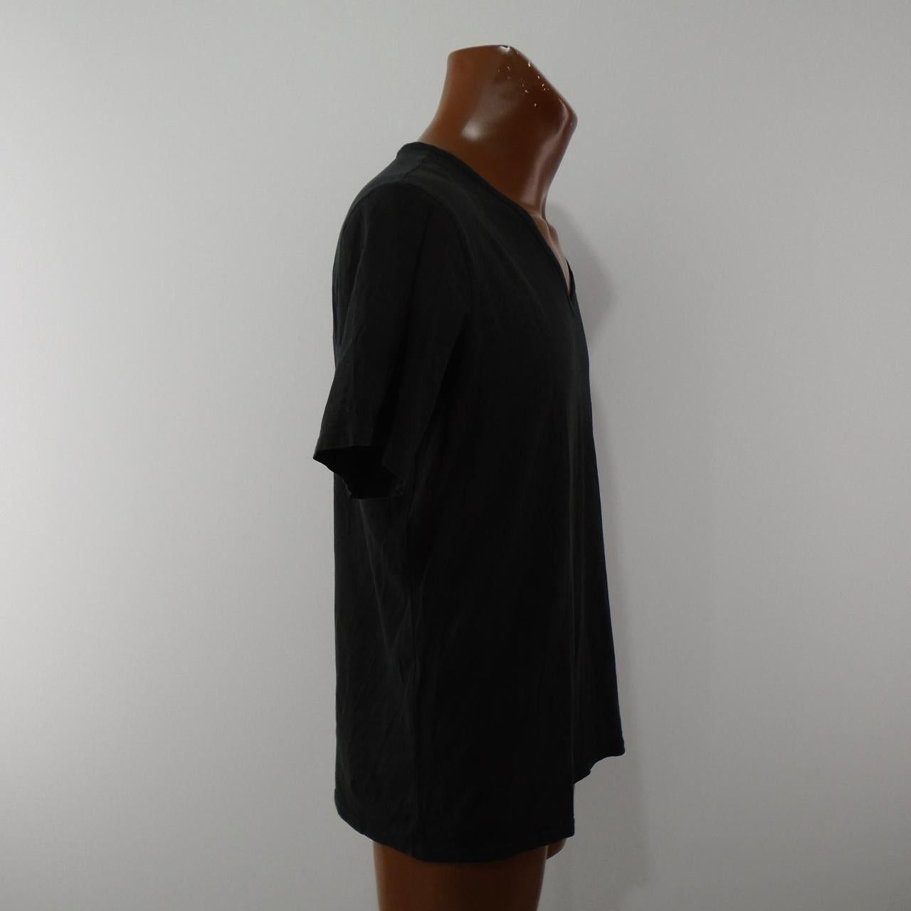 Calvin Klein Men's T-Shirt Calvin Klein Size US XL / EU 56 / 4 - 2 Thumbnail