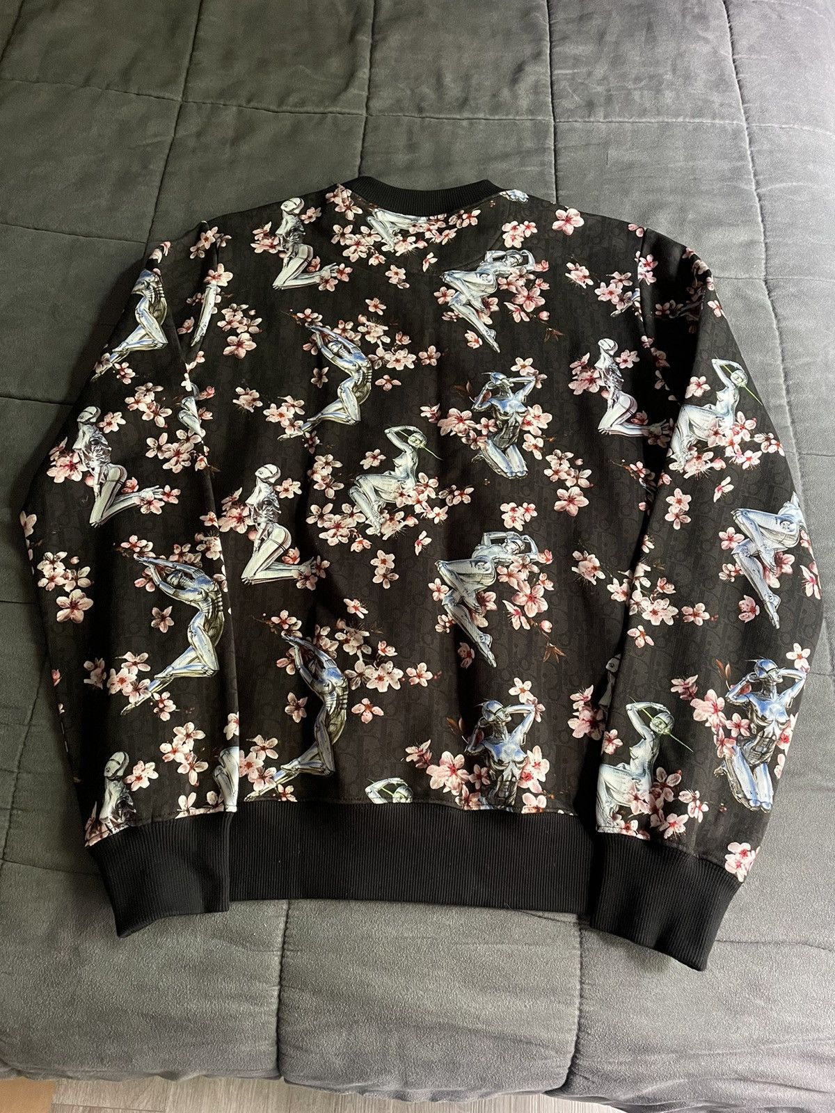 Dior Dior Sorayama Robot Flower Oblique Sweatshirt Size US M / EU 48-50 / 2 - 3 Thumbnail