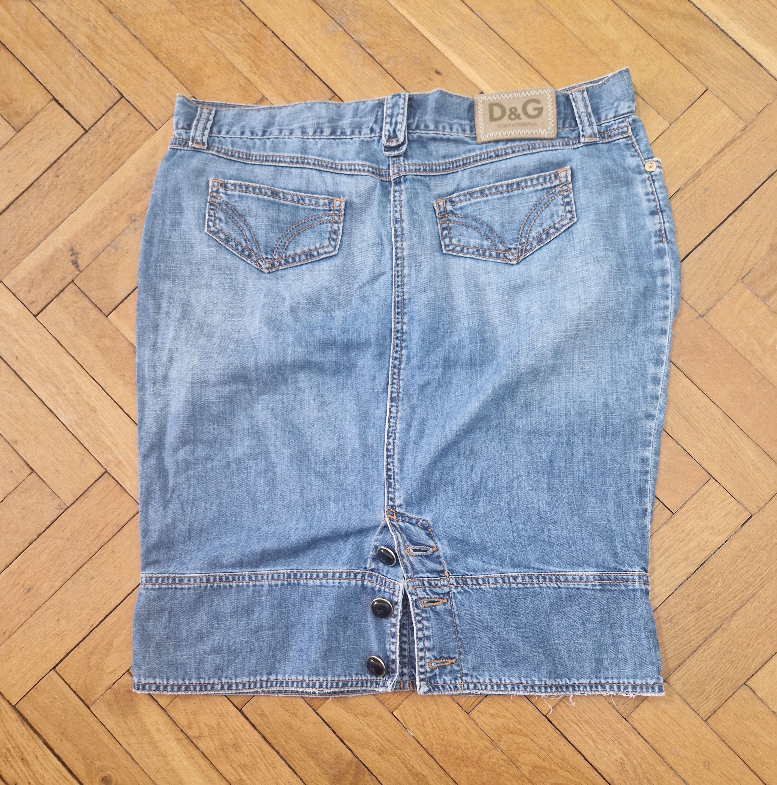 Dolce & Gabbana Dolce & Gabbana vintage denim skirt Size 28" / US 6 / IT 42 - 3 Thumbnail