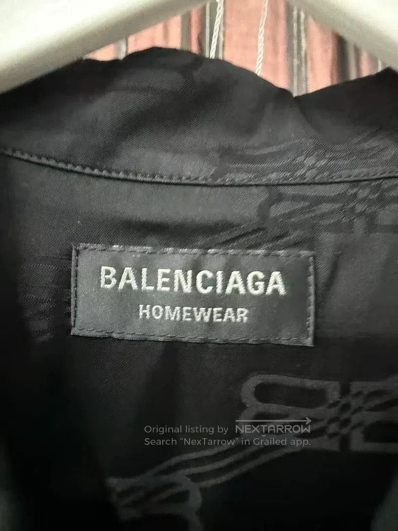 Balenciaga Balenciaga Silk Short Sleeve Shirt. Size US XS / EU 42 / 0 - 5 Thumbnail