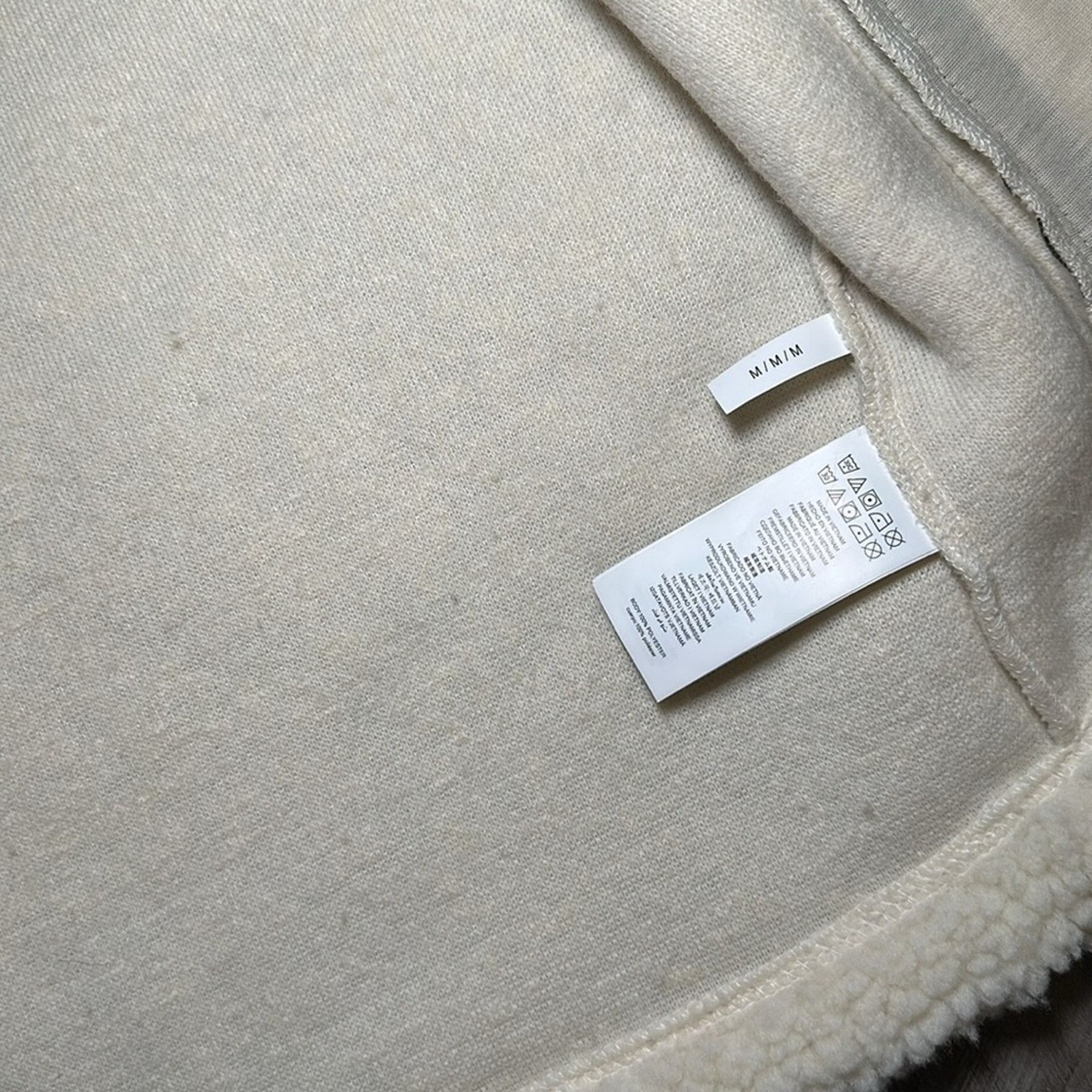 Michael Kors Michael Kors Sherpa Faux Leather Lined Vest - Medium Size US M / EU 48-50 / 2 - 8 Thumbnail