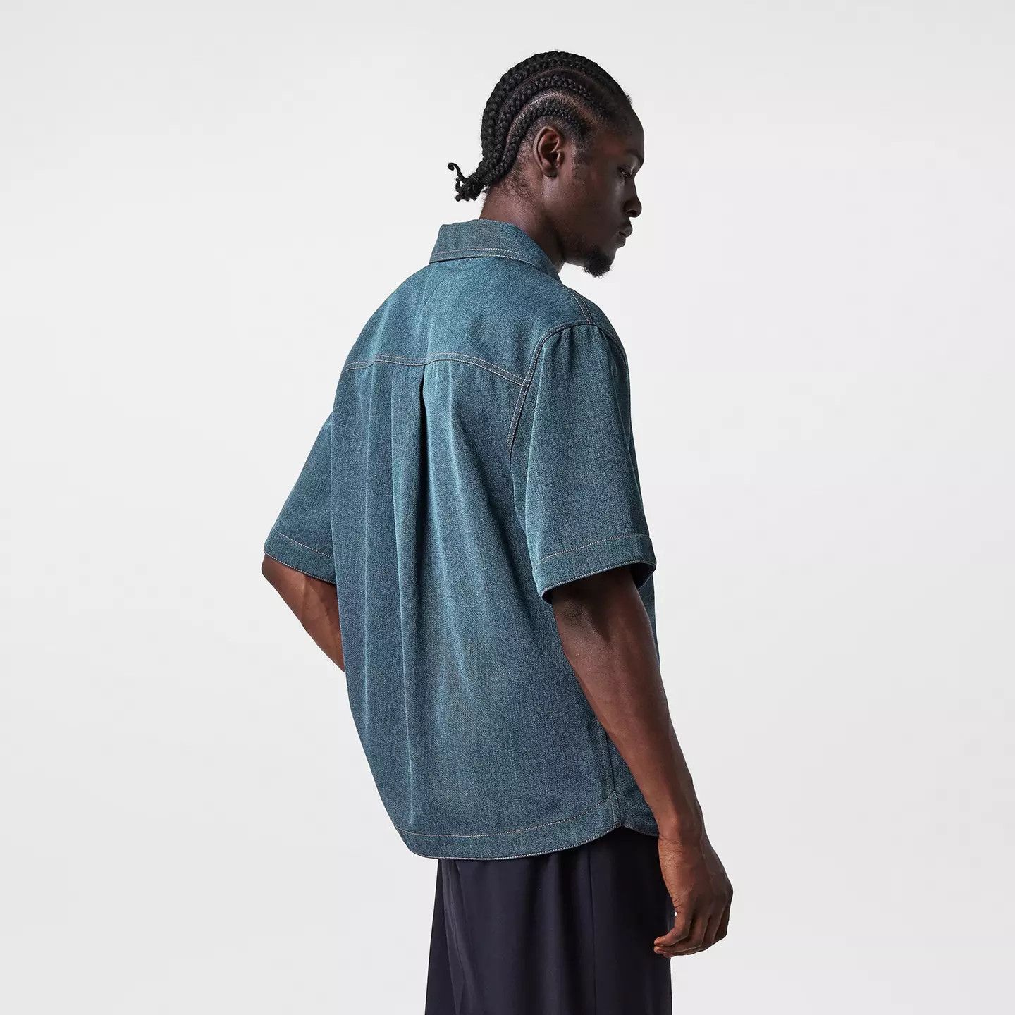 Bottega Veneta o1g2r1mq0426 Short Sleeve Plain Shirt in Blue Size US L / EU 52-54 / 3 - 4 Thumbnail