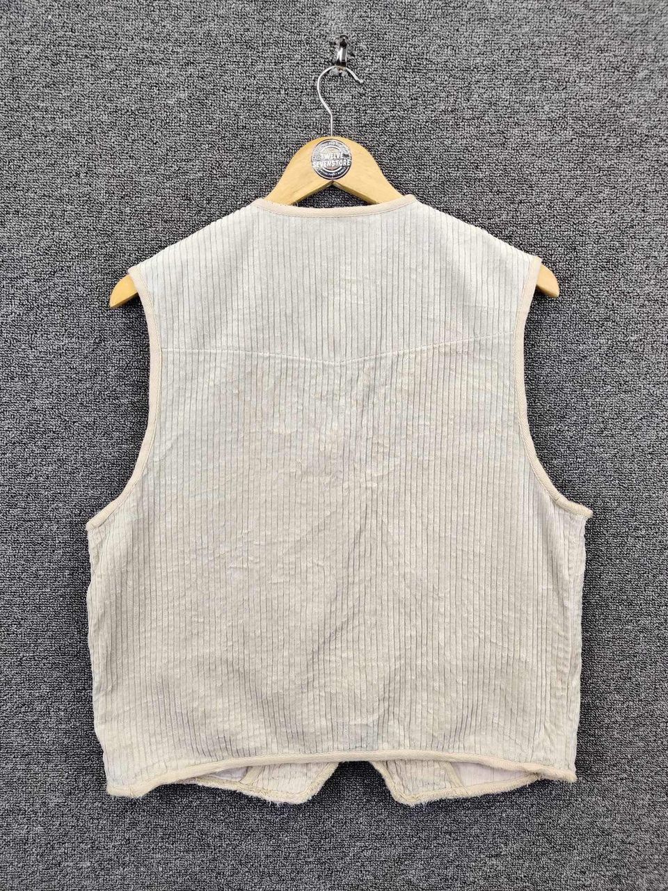 Uniqlo Vintage 90s Uniqlo Corduroy Button Ups Vest Size US L / EU 52-54 / 3 - 6 Thumbnail