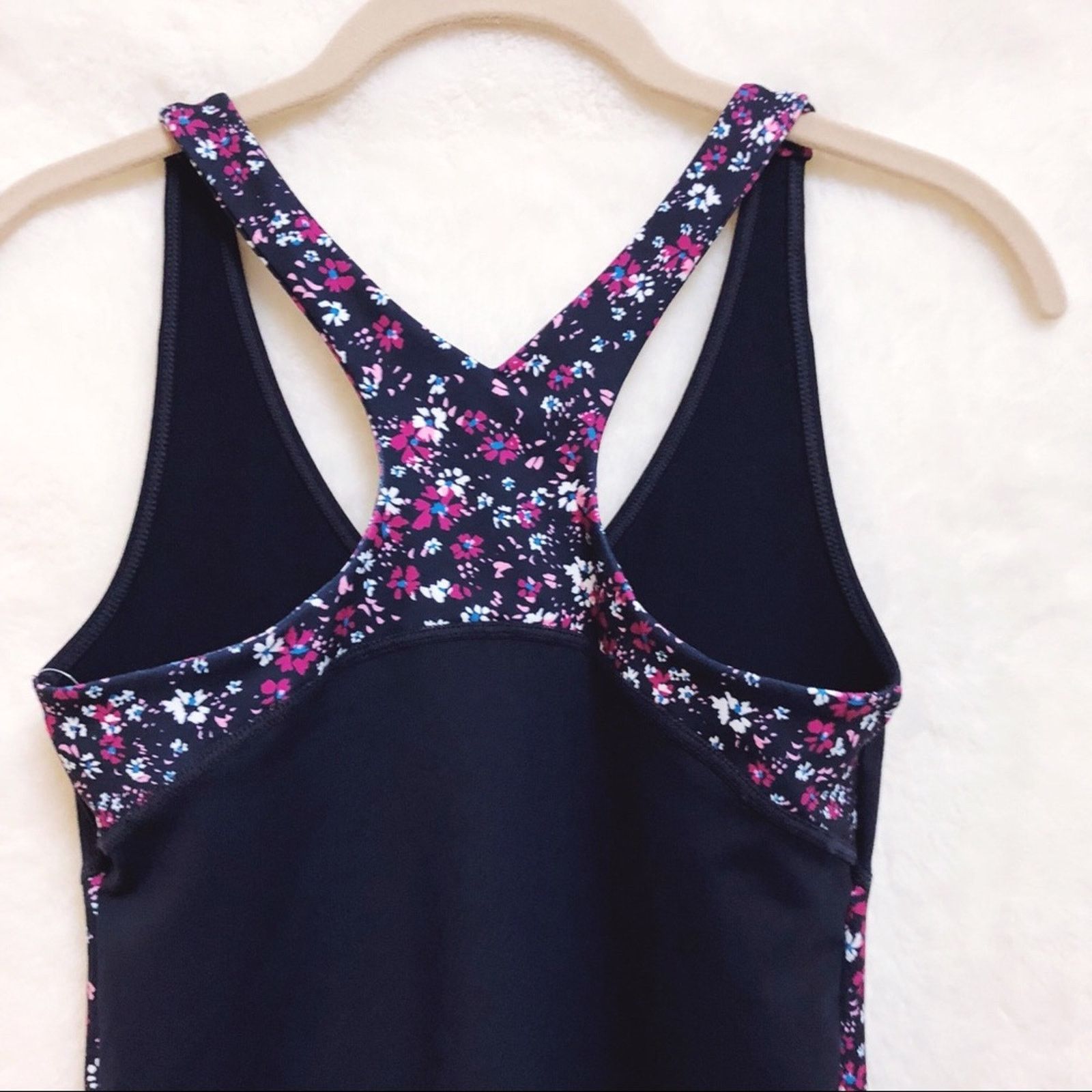 Gap Gap Fit Flower Colorblock Print Racer Tank Size XS / US 0-2 / IT 36-38 - 8 Thumbnail