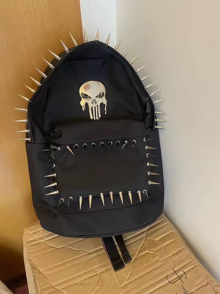 Other Gothic Punk Rivets Skull Capacity Large Backpack Size ONE SIZE - 2 Thumbnail