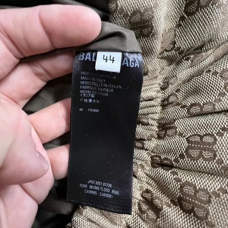 Balenciaga Balenciaga GUCCI Full Printed Cotton Coat Size US S / EU 44-46 / 1 - 6 Thumbnail