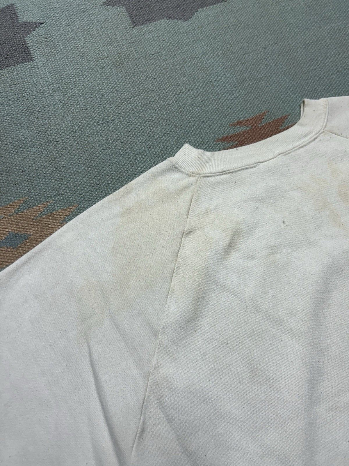 Vintage Vintage 70s 80s sweatshirt blank white stain grunge worn XL Size US XL / EU 56 / 4 - 10 Thumbnail