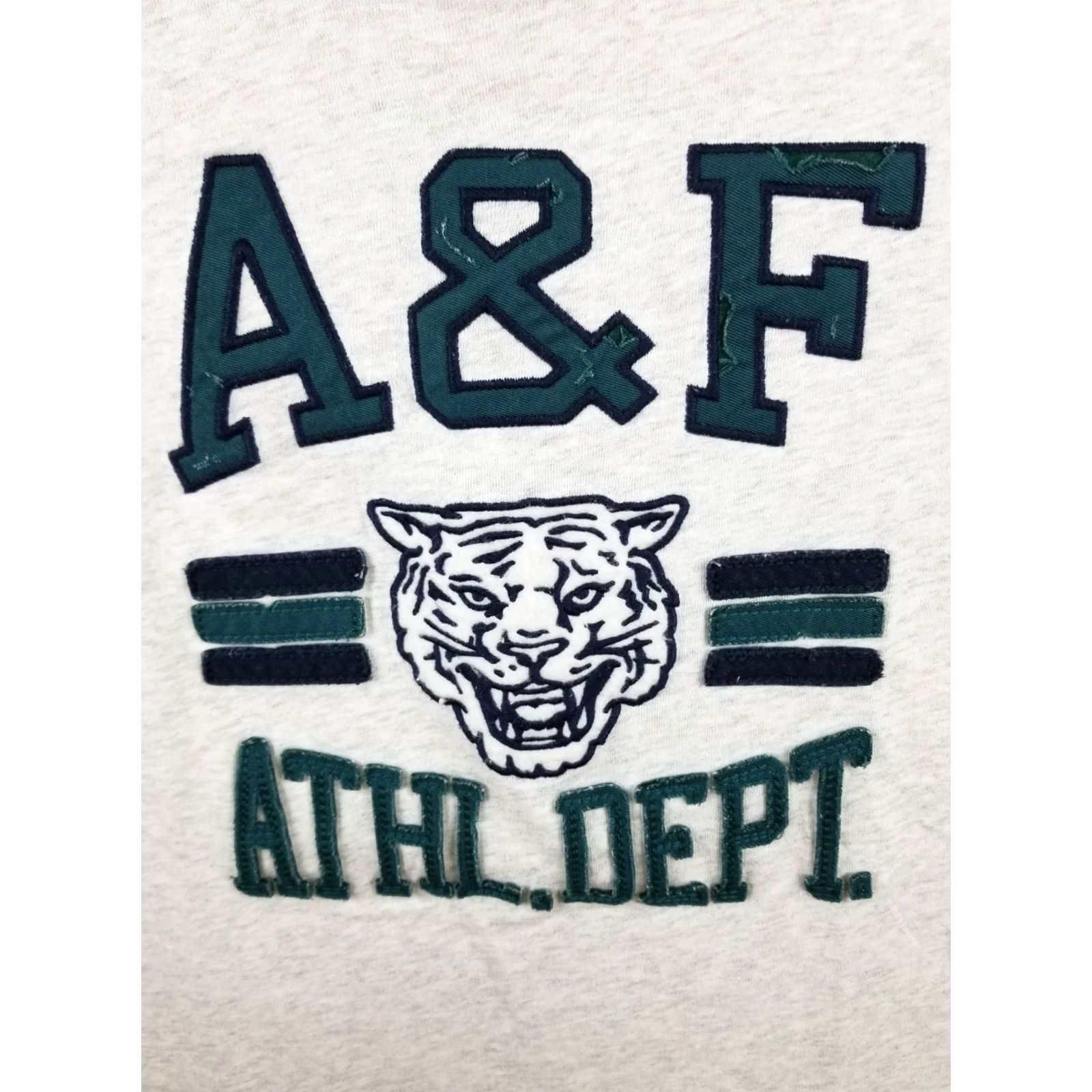 Abercrombie & Fitch VINTAGE Abercrombie & Fitch Tiger Face Patch T-Shirt L Mens Gray Cotton Jersey Short Sleeve Round Neck 80s 90s Retro USA Hard to Style Size US L / EU 52-54 / 3 - 2 Thumbnail