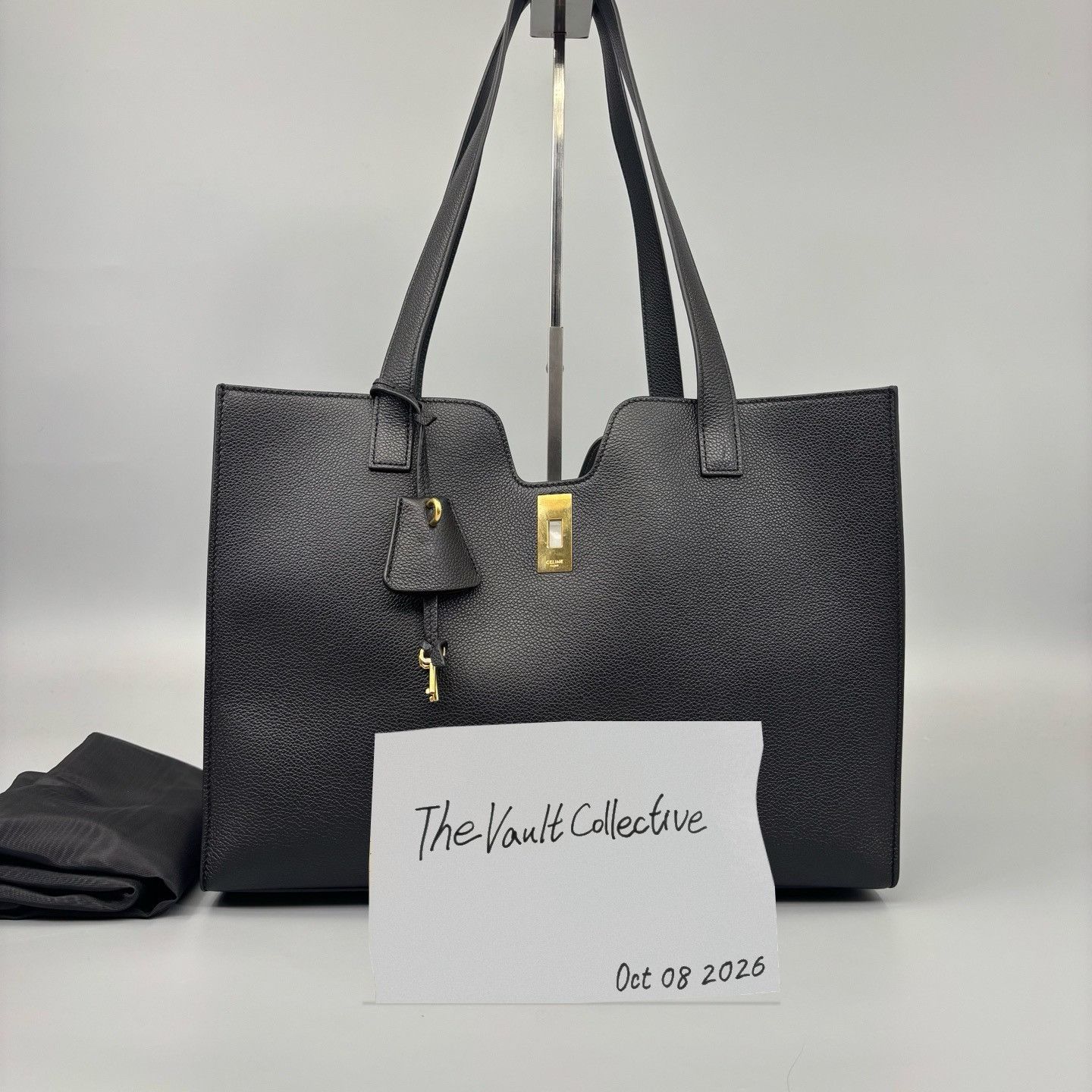 Celine CELINE 16 black cowhide leather shoulder bag Size ONE SIZE - 1 Thumbnail