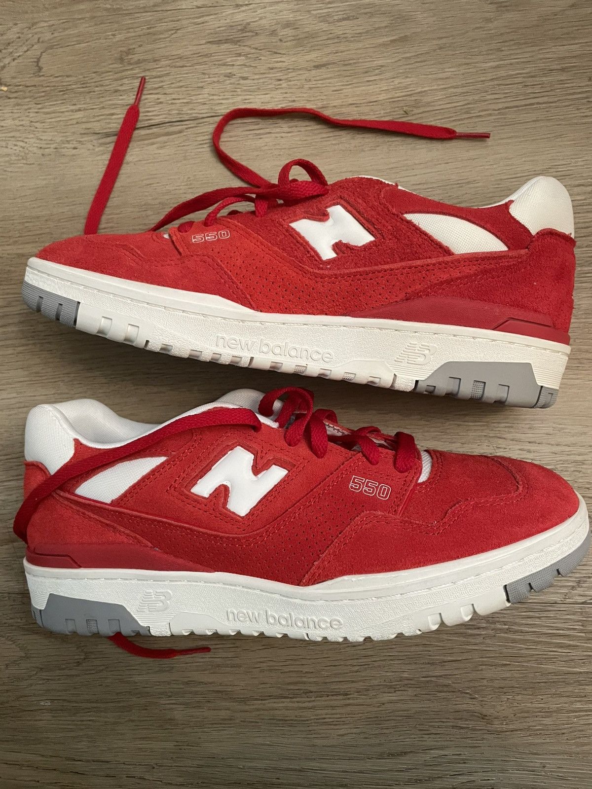 New Balance New balance 550 team red suede Size US 10 / EU 43 - 1 Thumbnail