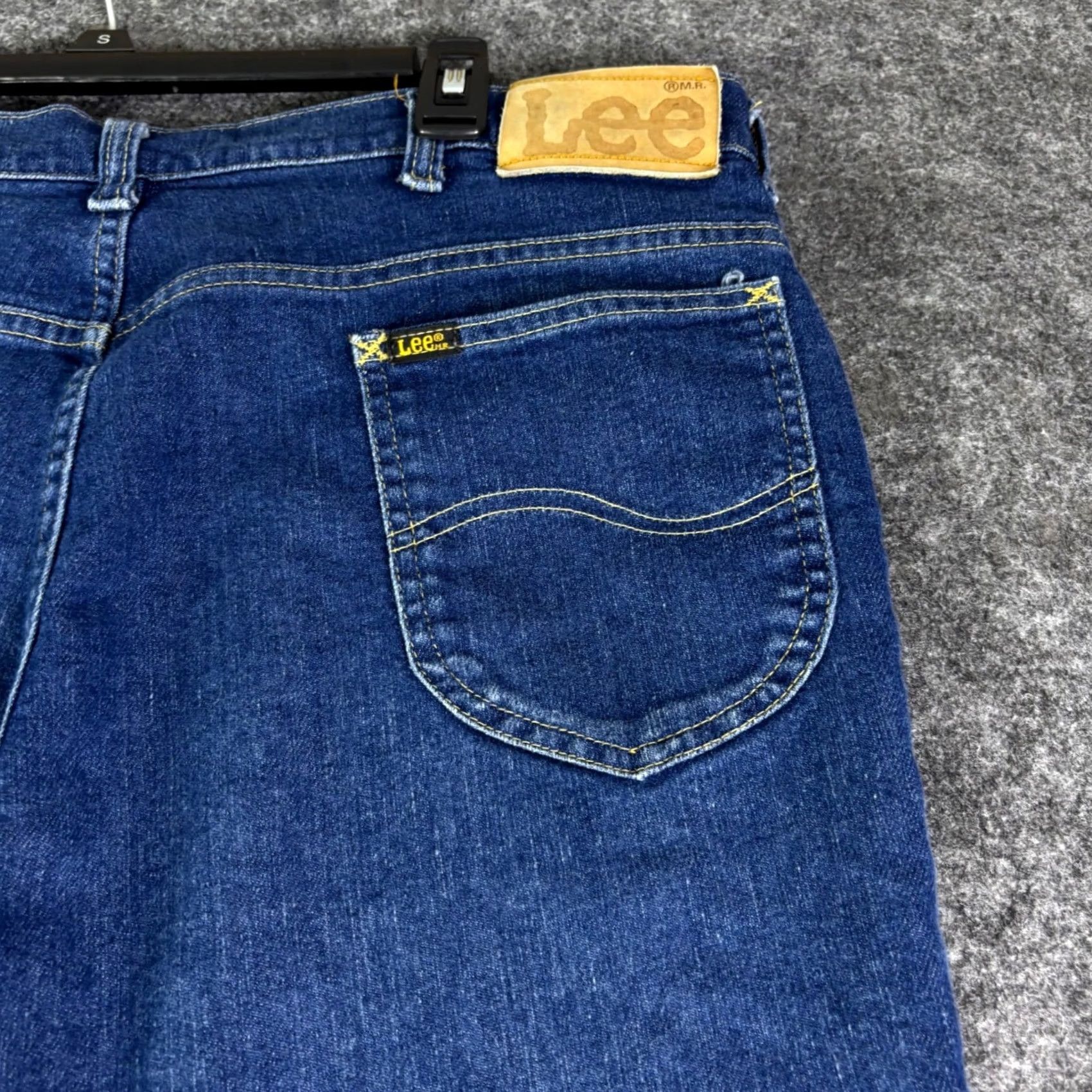Lee VINTAGE Lee 201-0947 Jeans 38x32 Dark Wash Denim Mens 80s Straight 5-Pocket United States Blue"} Size US 38 / EU 54 - 7 Thumbnail