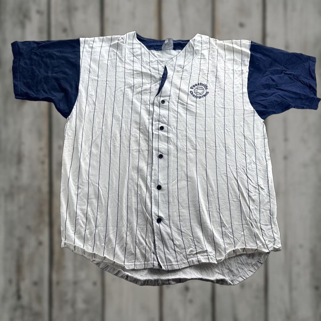 Vintage BADGER SPORT Baseball Jersey Mens 2XL White Navy Pinstripe Short Sleeve V-Neck Made in USA Size US XXL / EU 58 / 5 - 1 Thumbnail