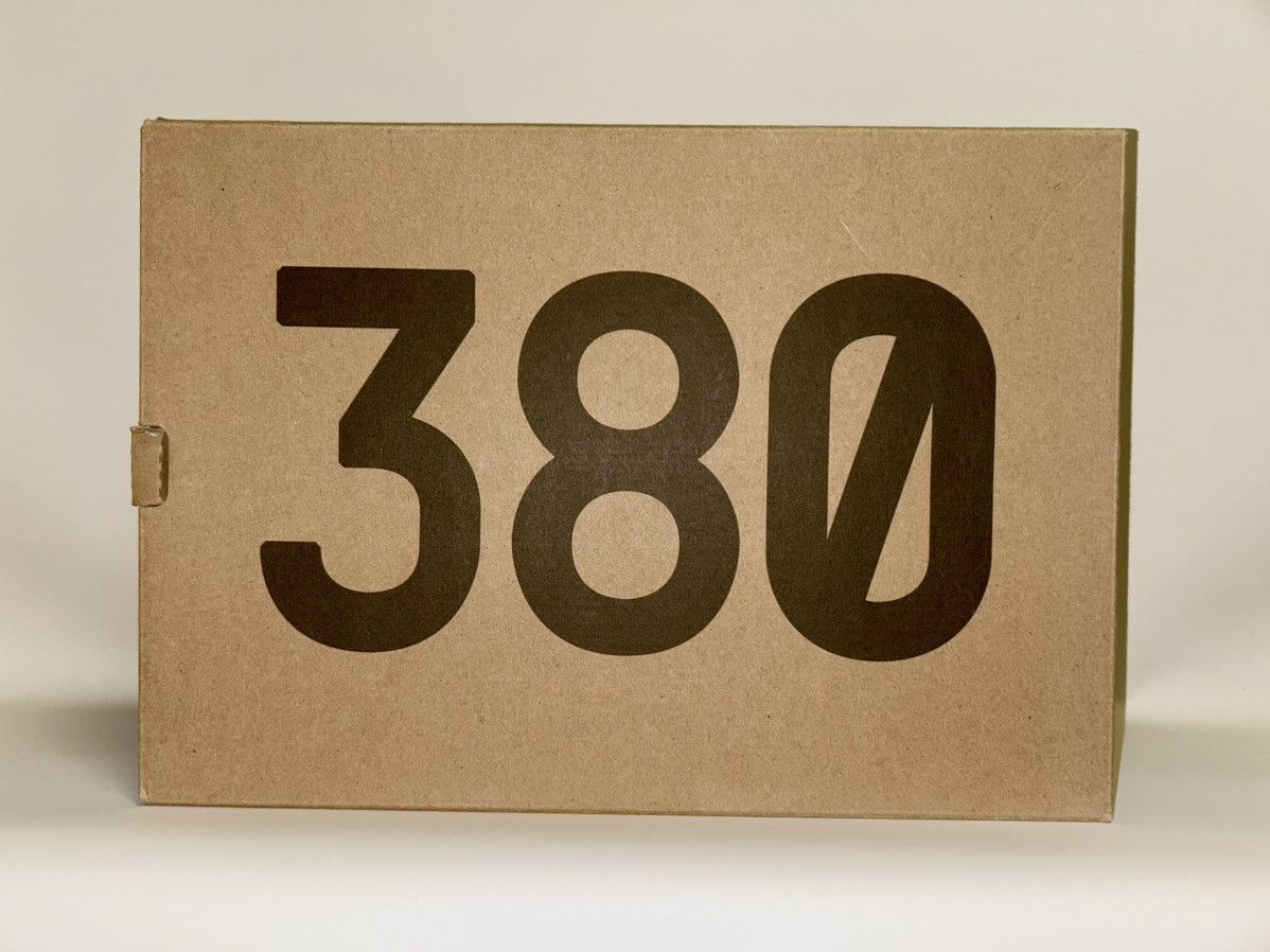 Yeezy Yeezy Boost 380 Calcite Glow Size US 10.5 / EU 43-44 - 5 Thumbnail