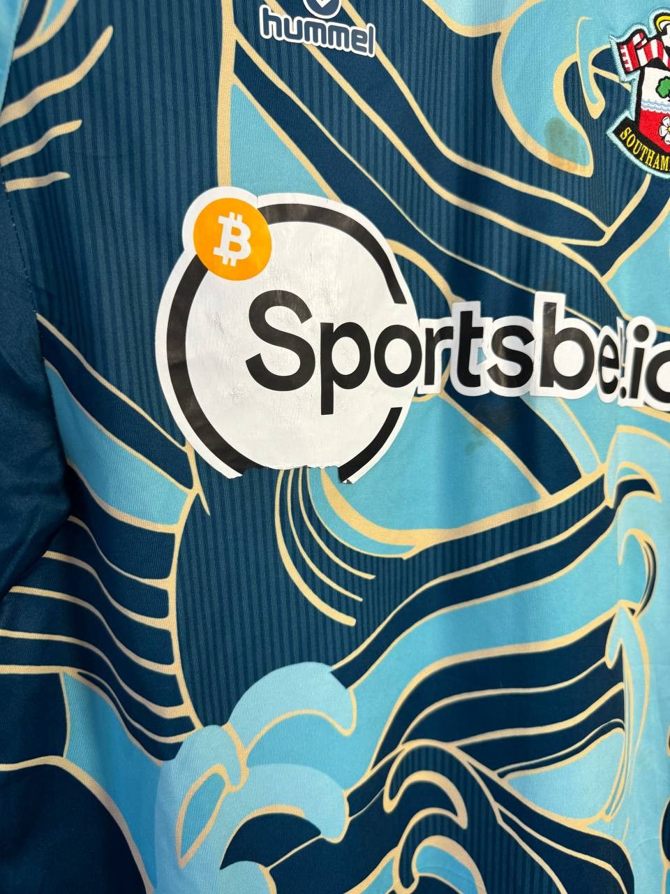 Hummel × Vintage Vintage Southampton 2022/23 Hummel Soccer Jersey Size US S / EU 44-46 / 1 - 11 Thumbnail