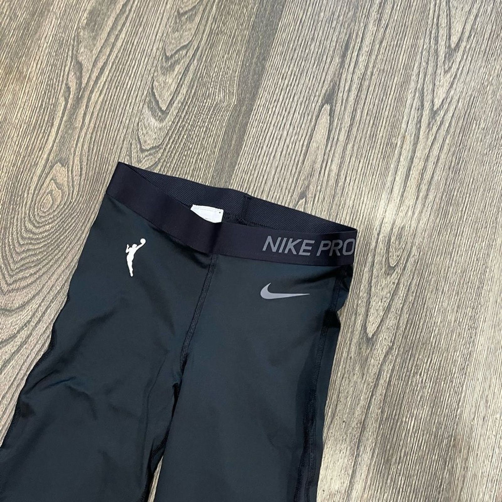 Nike NWOT Nike Pro Womens Dri-Fit WNBA Official Compression S Size 24" / US 00 / IT 34 - 2 Thumbnail