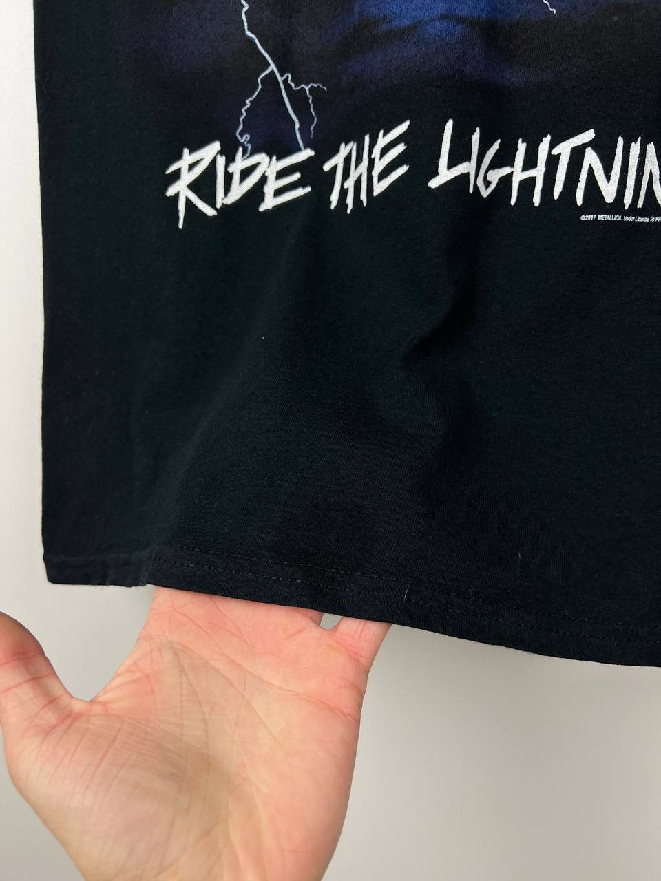 Metallica Metallica Ride The Lightning 2017 band t-shirts size M Size US M / EU 48-50 / 2 - 4 Thumbnail