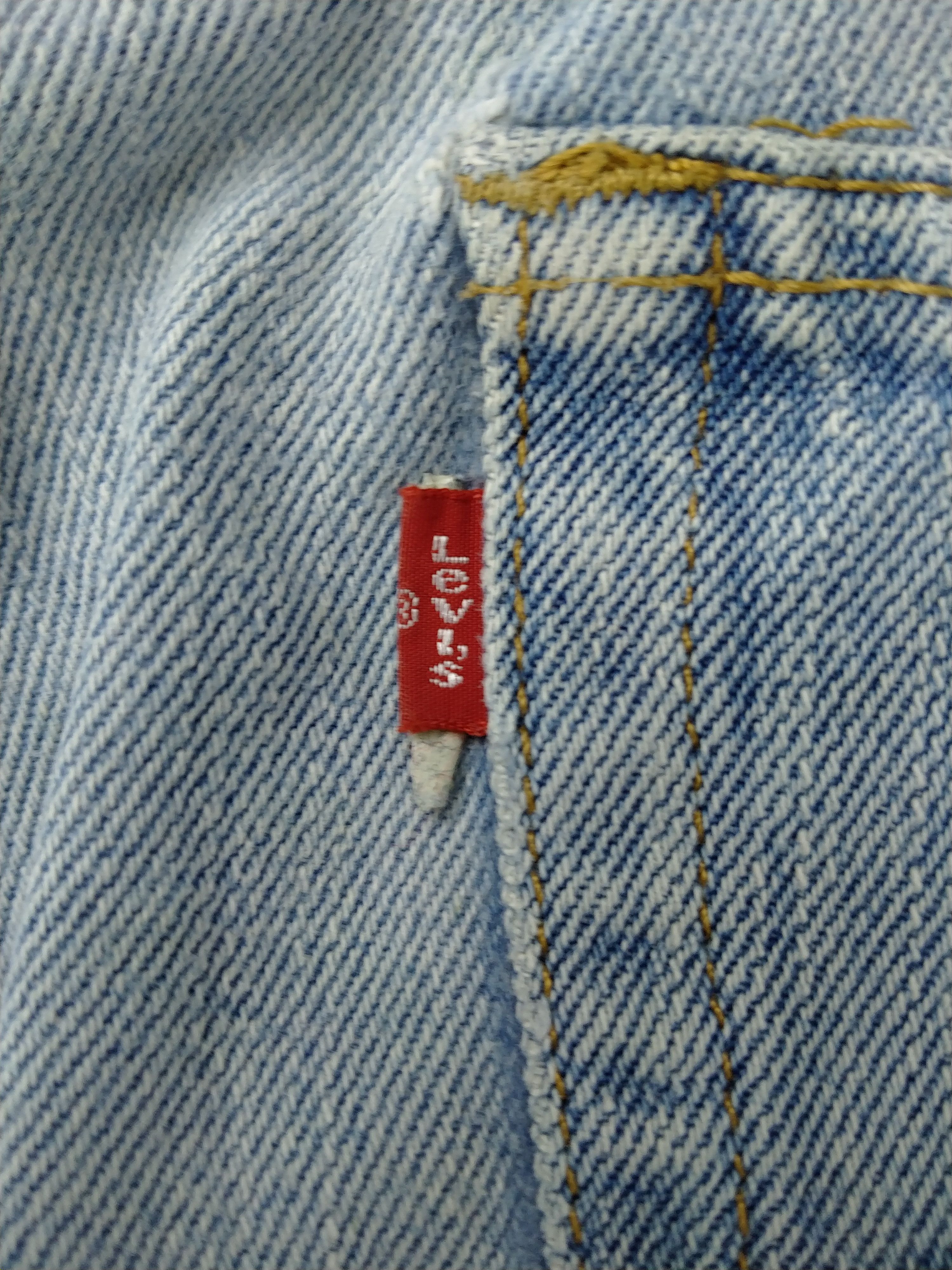 Levi's Light Wash Vintage Levi's 550 Denim 37x28.5 -JN282 Size US 37 - 12 Thumbnail