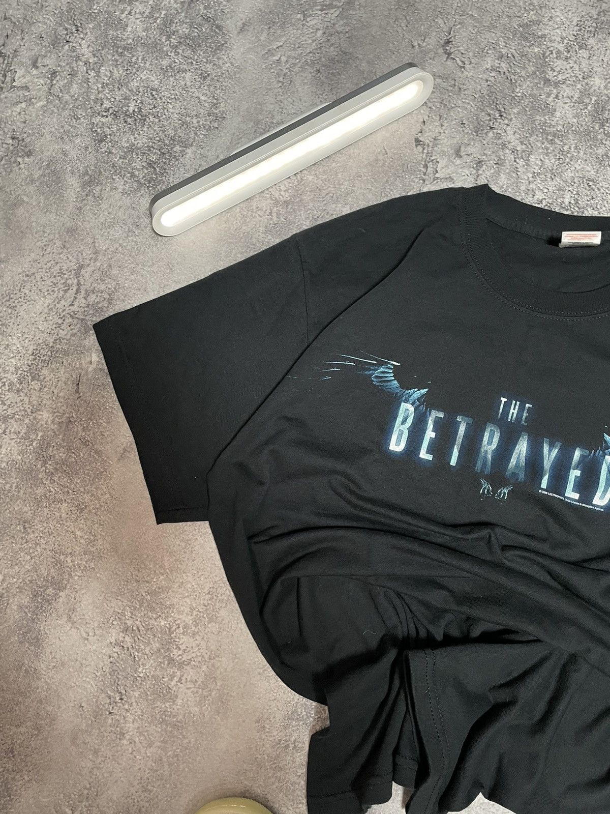 Other Vtg Y2K The Betrayed '09 Thriller Crime Movie Promo Tee L Size US L / EU 52-54 / 3 - 4 Thumbnail