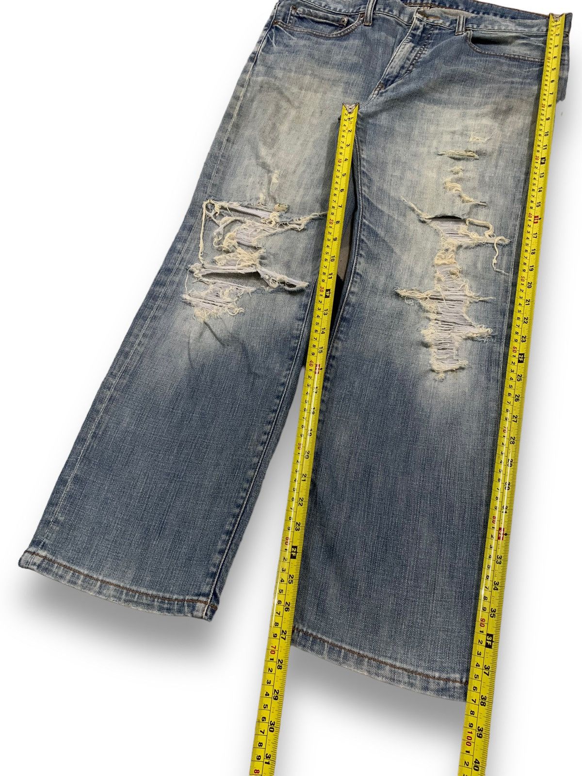 Japanese Brand Vintage Japanese Brand Dirty Mud Wash Loose Distressed Jeans Size US 35 - 14 Thumbnail