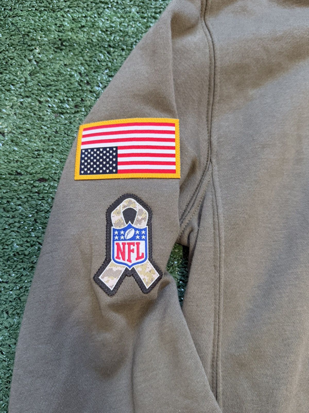 Nike Nike San Francisco 49ers 2025 Salute to Service Hoodie Size US XL / EU 56 / 4 - 2 Thumbnail