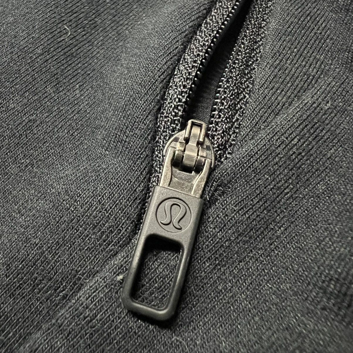 Designer × Lululemon Lululemon Black Full-Zip Multi-Zip Hooded Jacket Size US XL / EU 56 / 4 - 12 Thumbnail