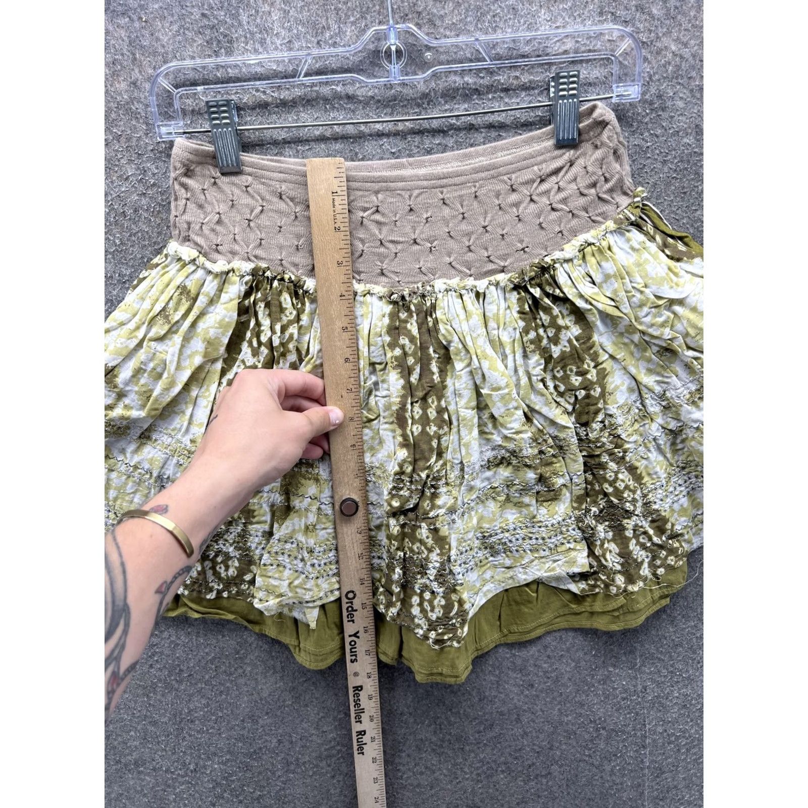 Free People VINTAGE Free People Skirt Womens 2 Green Geometric Peasant Layered Ruffle Mini Boho Size 26" / US 2 / IT 38 - 4 Thumbnail