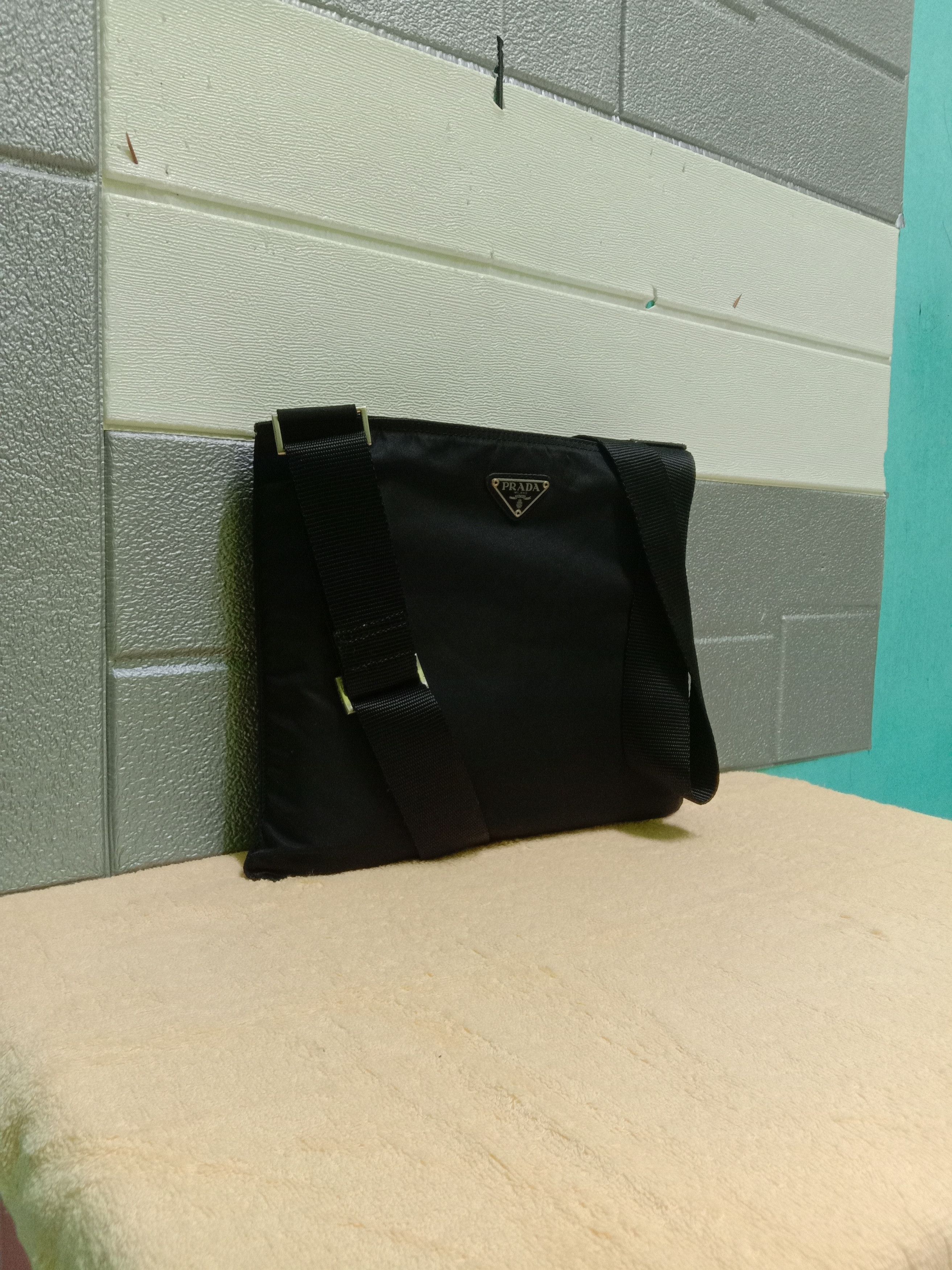 Prada Authentic Prada Crossbody Bag Size ONE SIZE - 8 Thumbnail