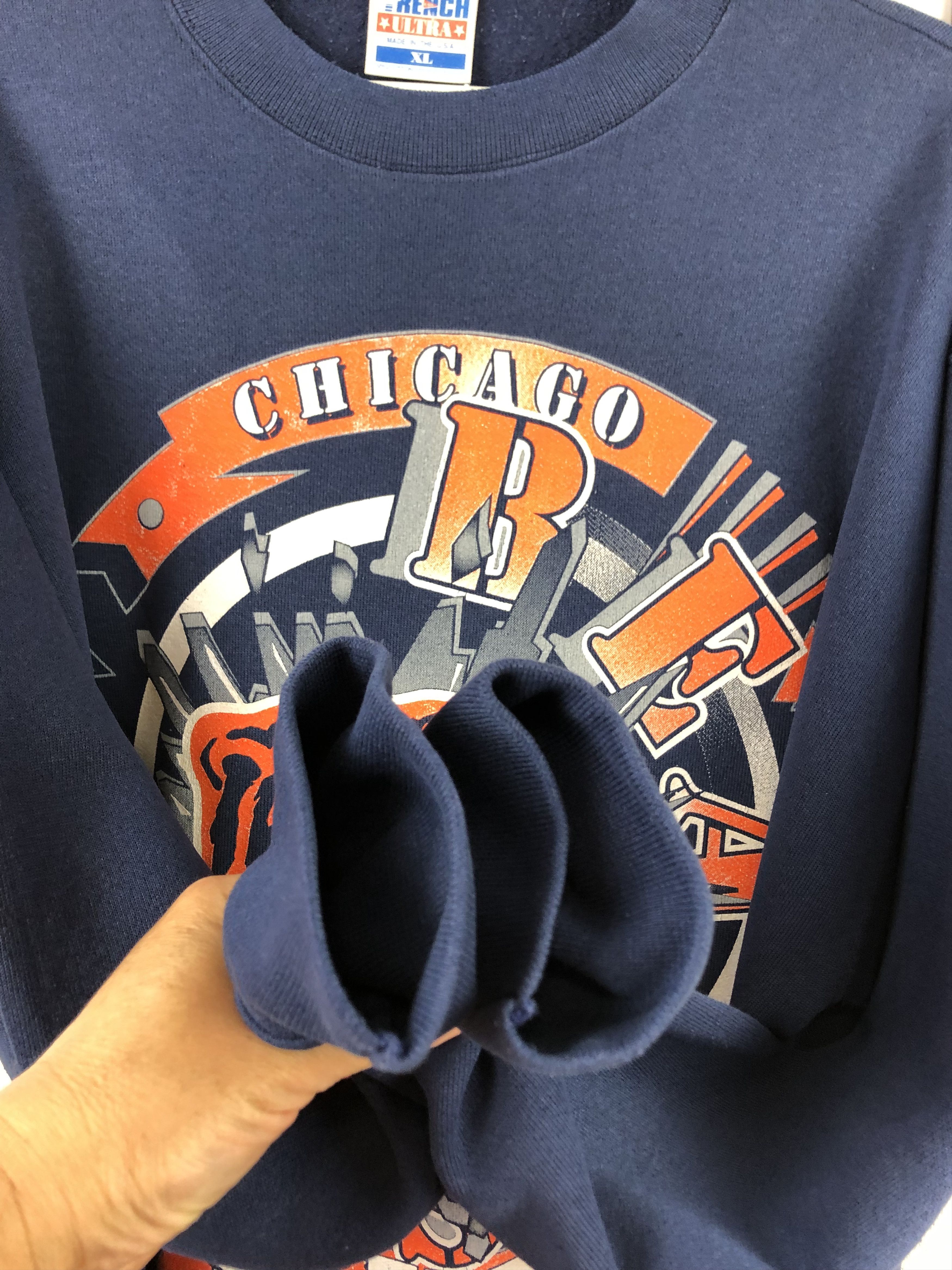 Vintage Vintage 90s Chicago Bears Graphic Crewneck Sweatshirt Rare Size US XL / EU 56 / 4 - 9 Thumbnail