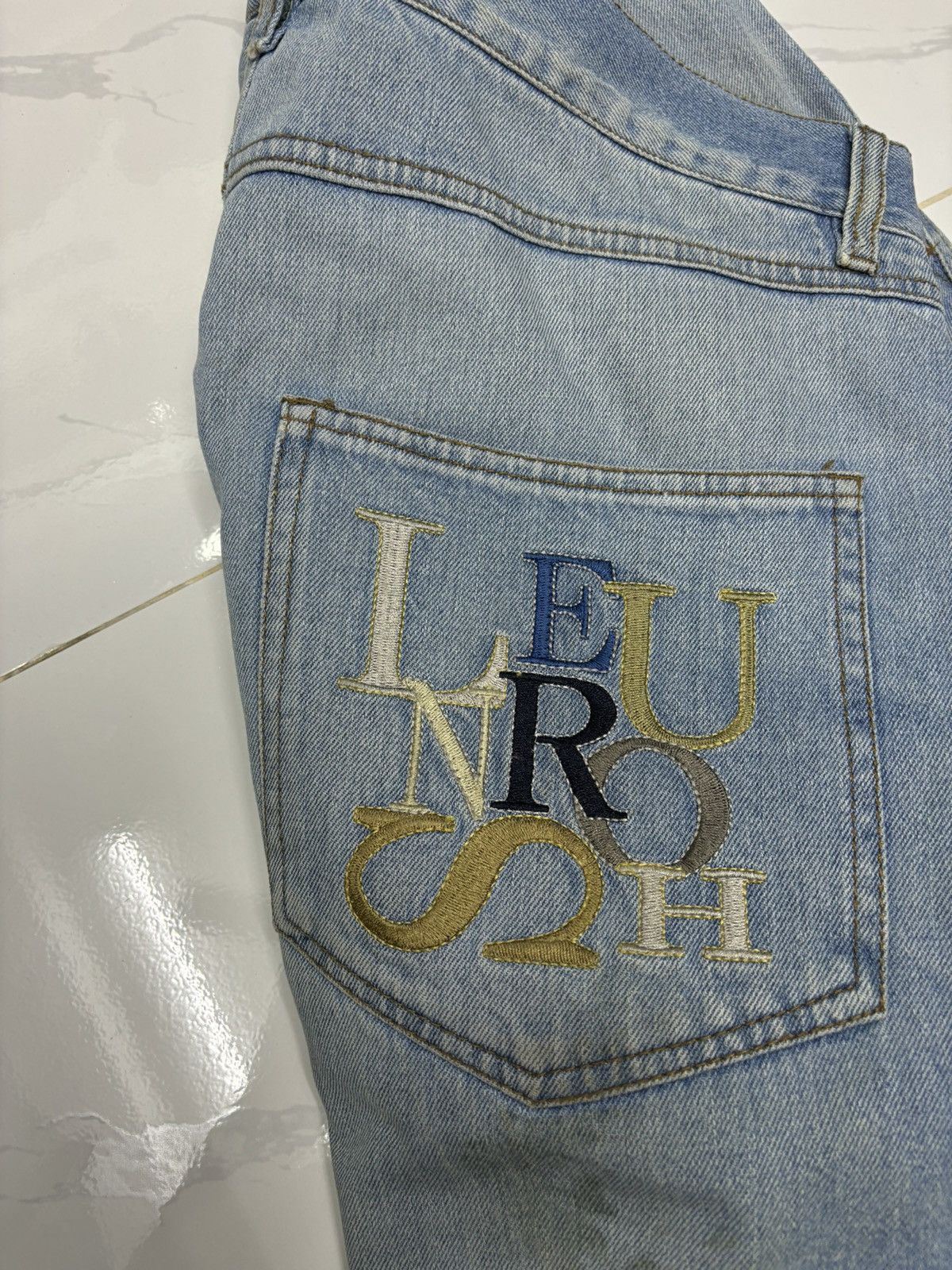 Issey Miyake VINTAGE IS SPORT BAGGY DISTRESS DESTROY DENIM JEANS Size US 34 / EU 50 - 13 Thumbnail