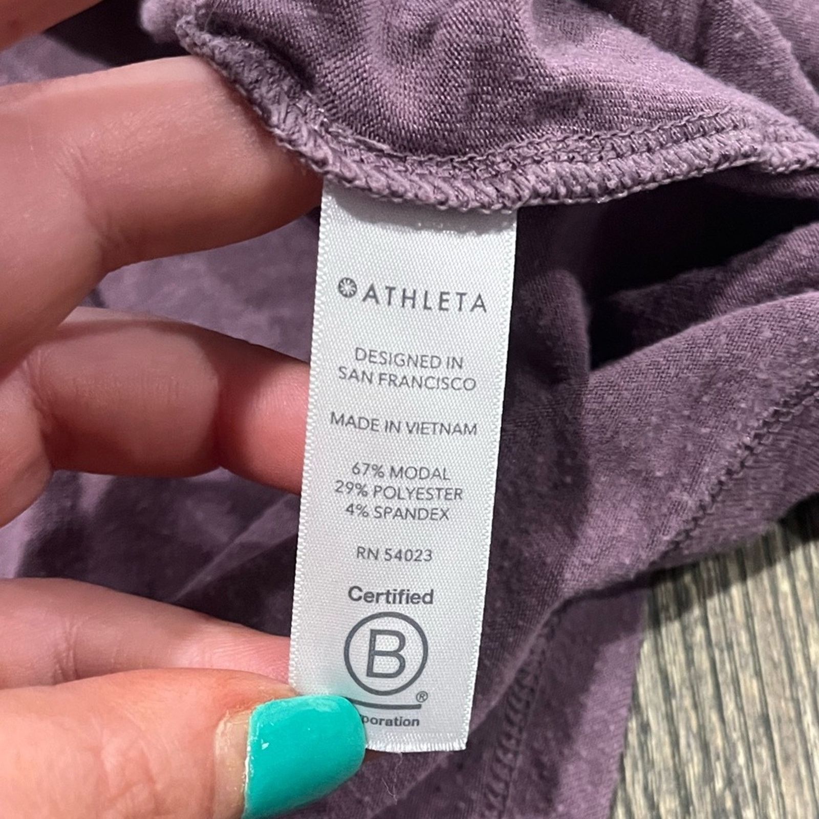Athleta Athleta Womens Pullover Stretch Purple Size M Size M / US 6-8 / IT 42-44 - 3 Thumbnail