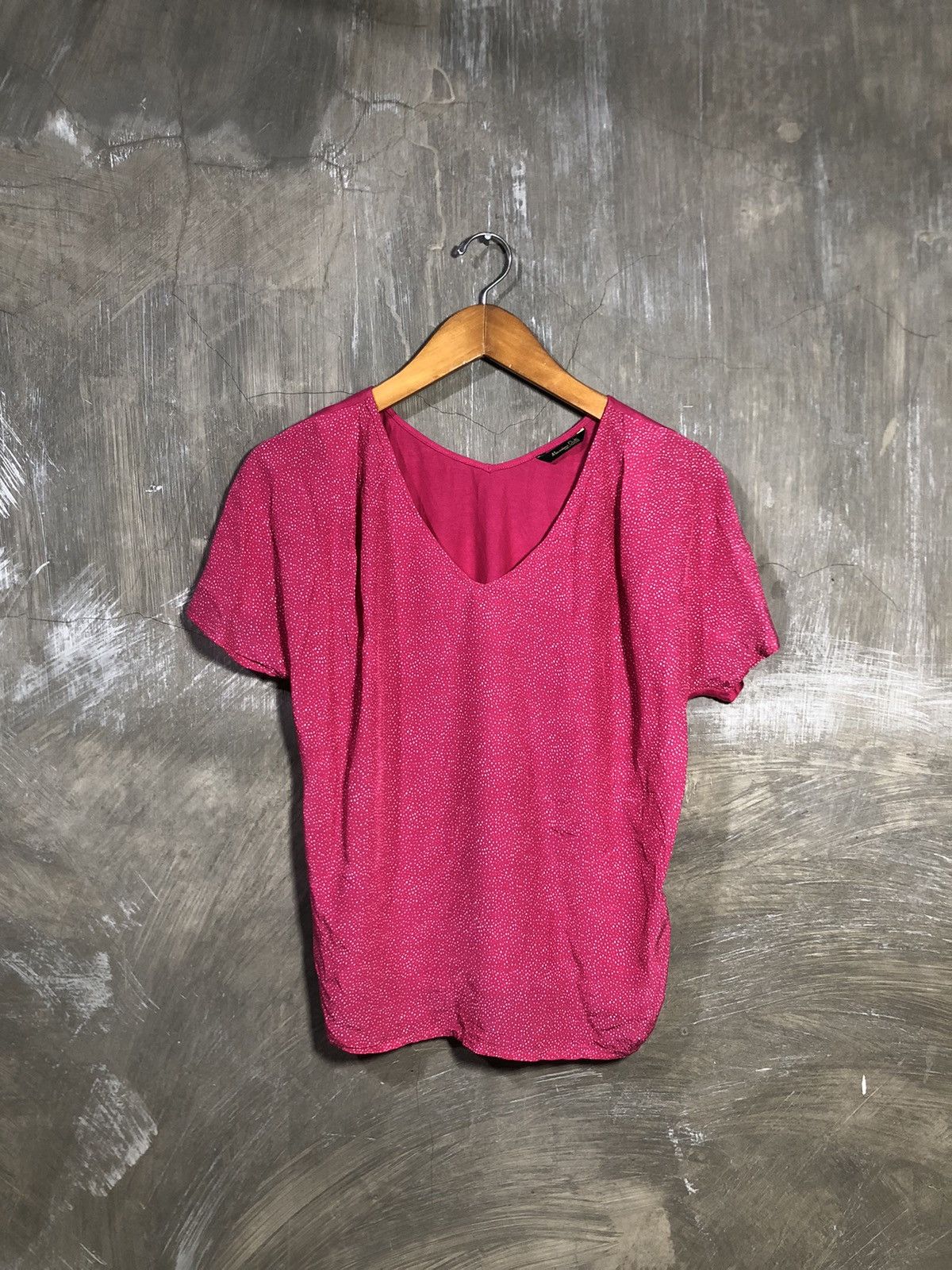 Designer × Japanese Brand × Massimo Dutti Massimo Dutti Pink Tshirt Size S / US 4 / IT 40 - 1 Thumbnail