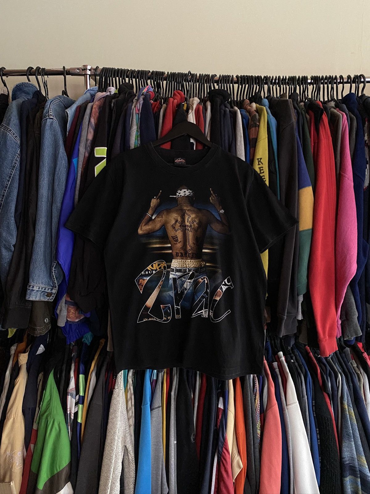 Rap Tees VINTAGE TUPAC T-SHIRT BACK PRINT 2PAC Size US L / EU 52-54 / 3 - 1 Thumbnail
