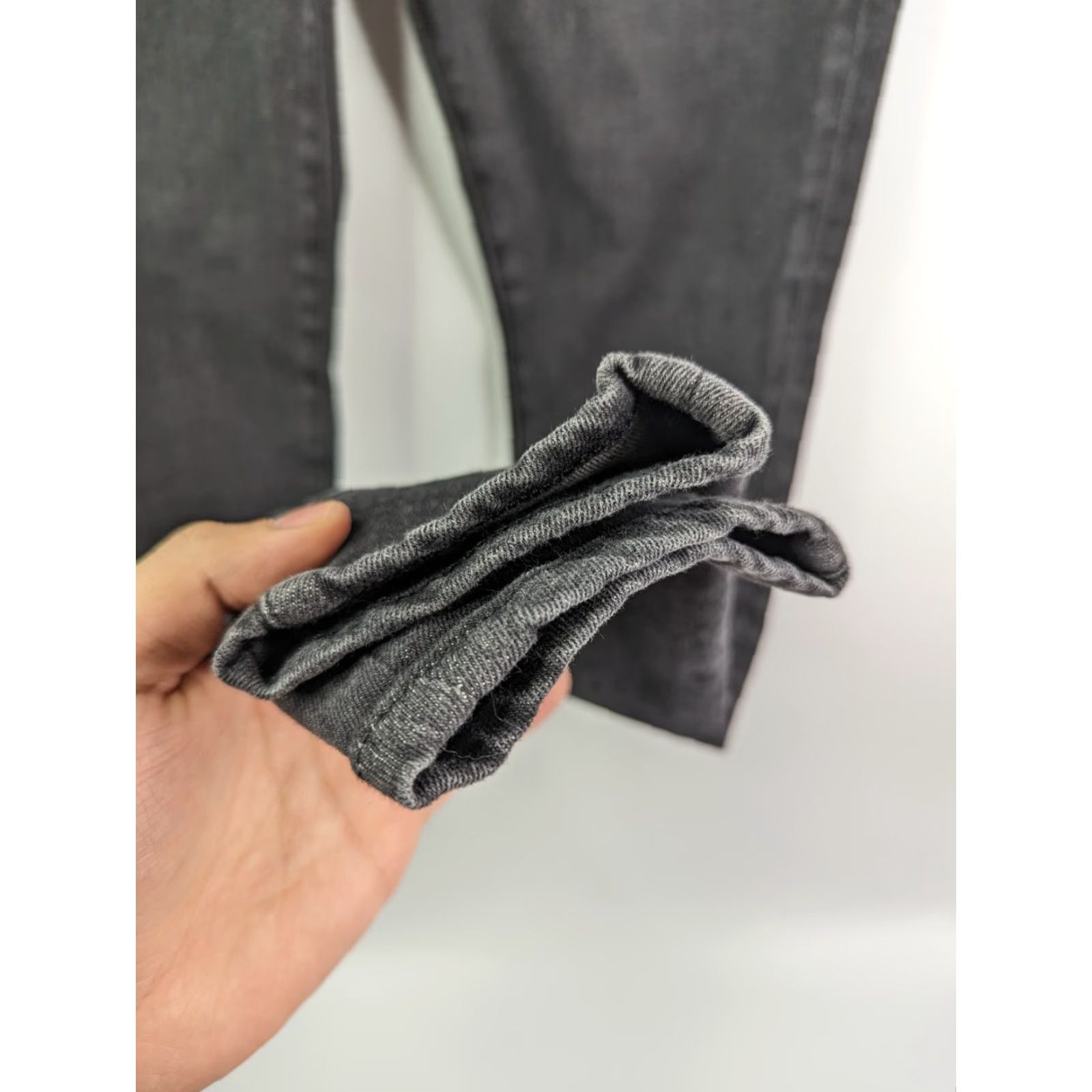 Good American Good American Good Waist Criss-Cross Faded Black Jeans Size 27 GWCC873T Women Skinny Regular 27 Black 4/ GWCC873T Size 27" / US 4 / IT 40 - 3 Thumbnail