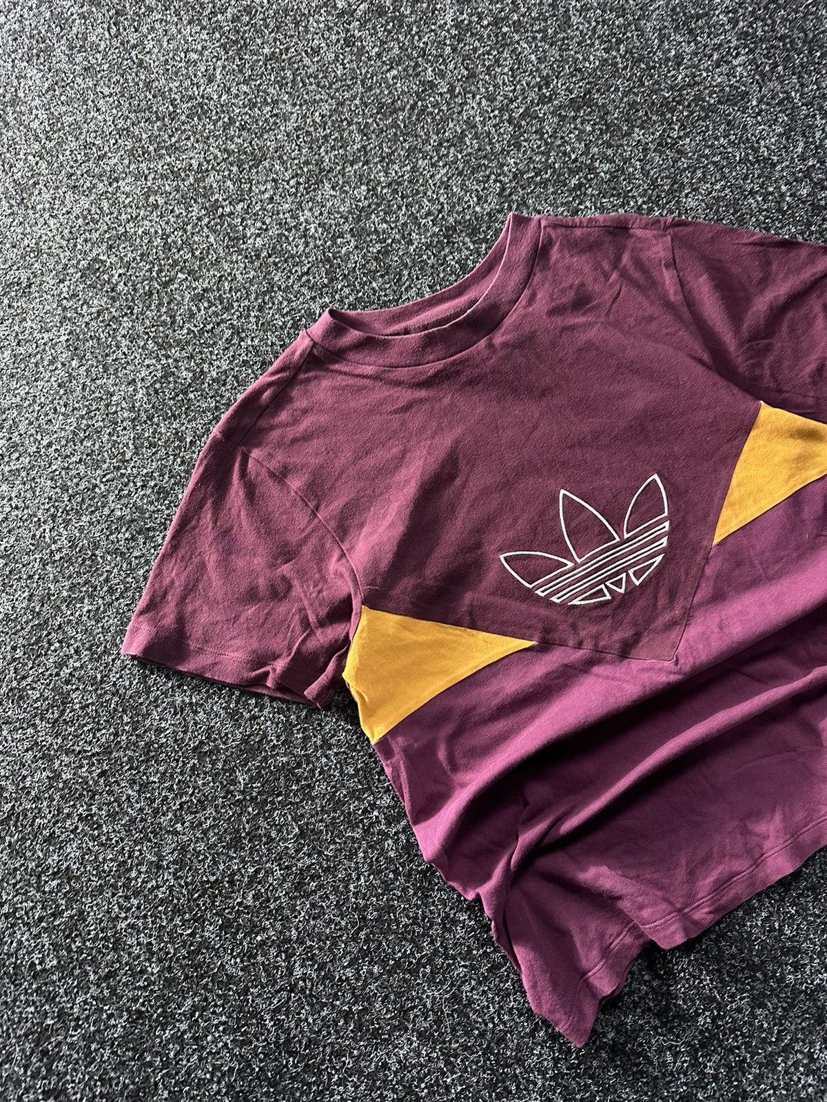 Adidas × Vintage 🚨 VINTAGE ADIDAS RARE TEE Y2K BALENCI STYLE ARCHIVE OVER Size US S / EU 44-46 / 1 - 2 Thumbnail