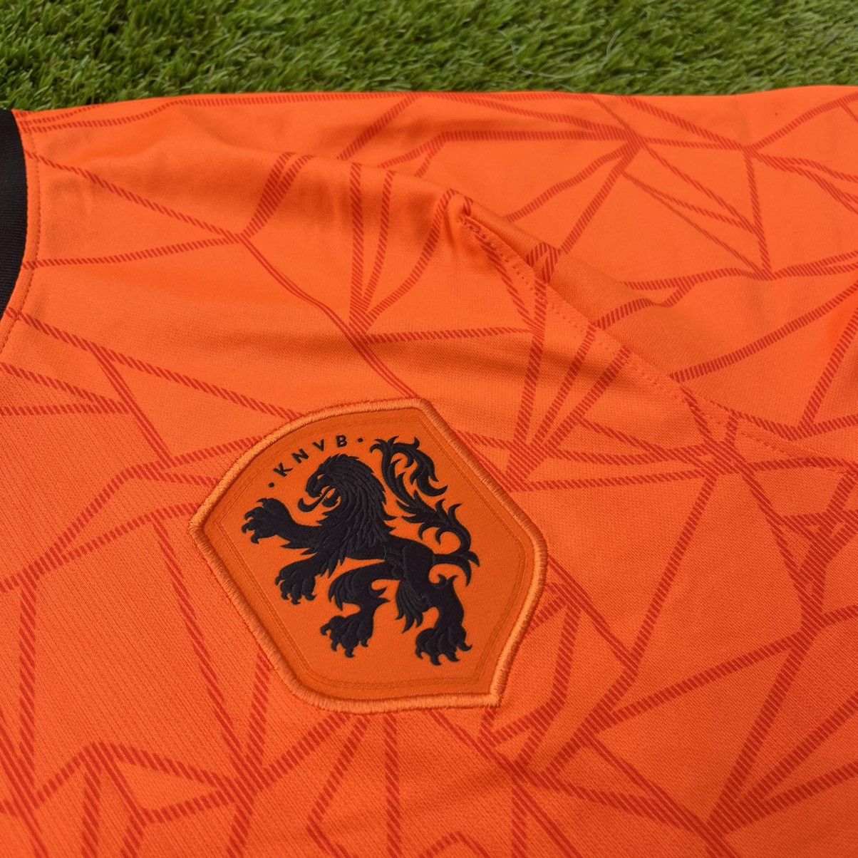 Nike Netherlands 2020-22 Home Jersey Nike Football Soccer Vintage Size US L / EU 52-54 / 3 - 8 Thumbnail