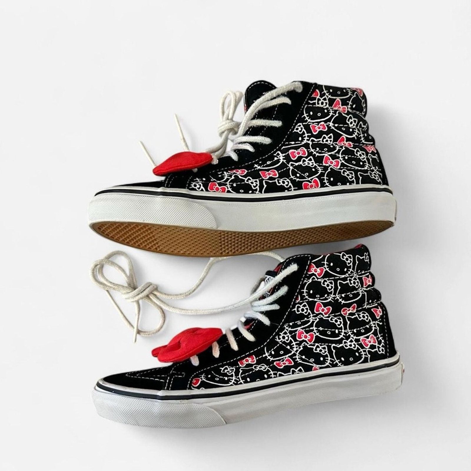 Vans Vans X Hello Kitty hi-tops sneakers Sk8-Hi Size US 5.5 / IT 35.5 - 6 Thumbnail