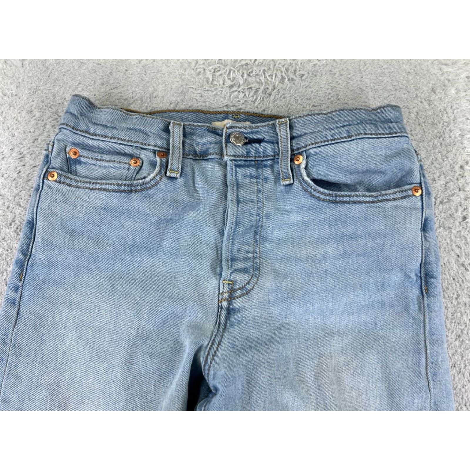 Levi's Levis Jeans Women 28 Blue Denim Wedgie Fit Distressed Button 27x27 Premium Pant Regular Rise Mid Vintage: No Size 28" / US 6 / IT 42 - 4 Thumbnail