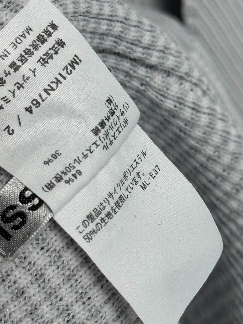 Issey Miyake Issey Miyake size:2 A light grey flower-bud shaped top swe Size XS / US 0-2 / IT 36-38 - 5 Thumbnail